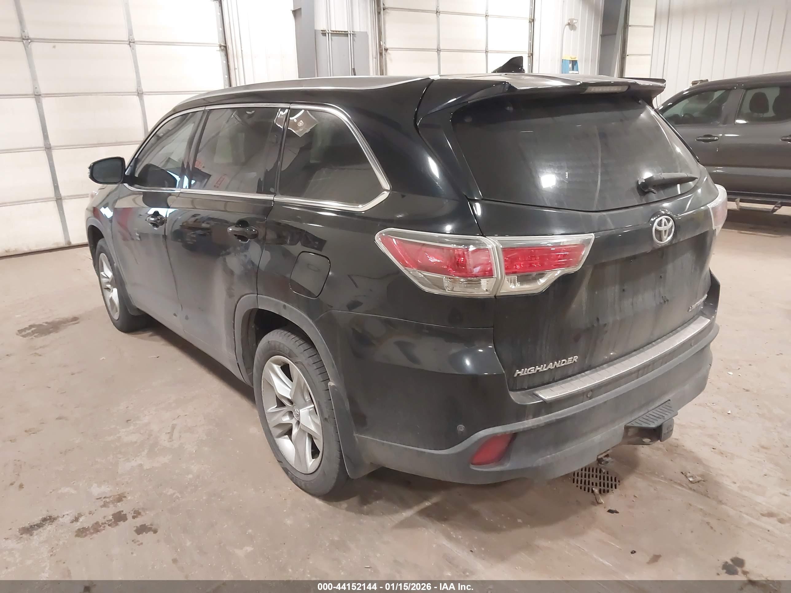 TOYOTA HIGHLANDER image 3