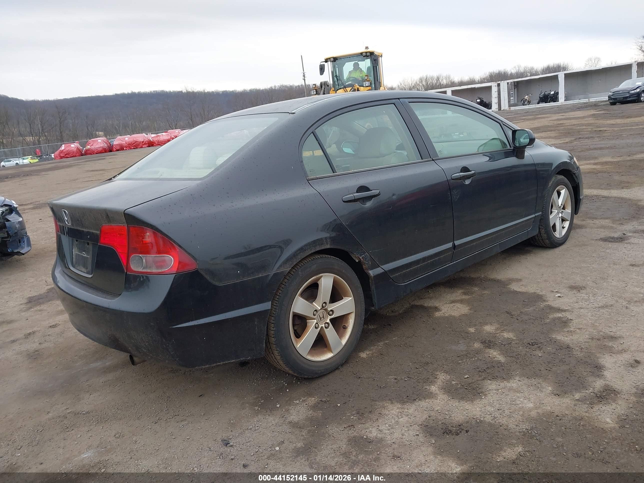 HONDA CIVIC image 4