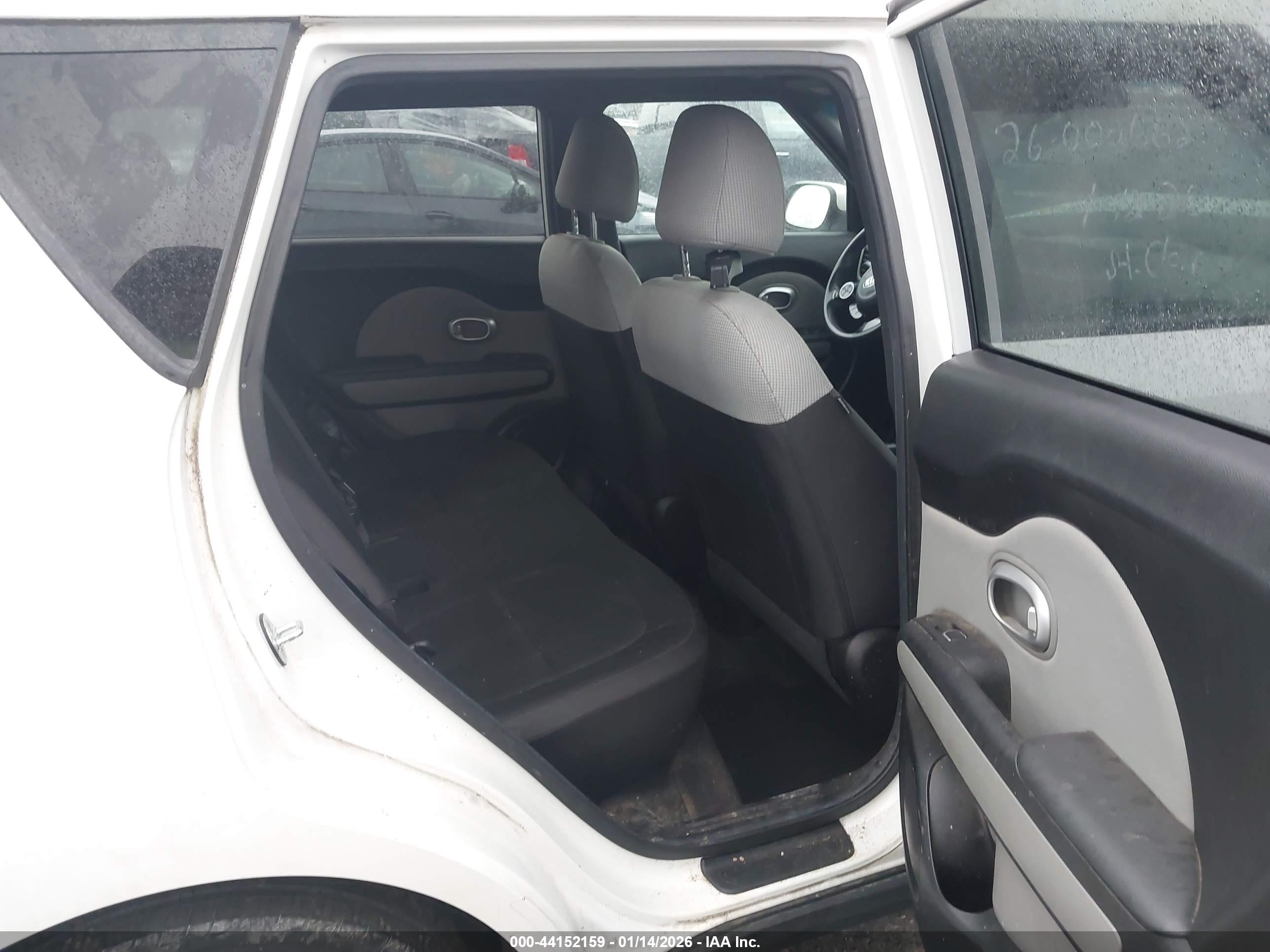 KIA SOUL image 8