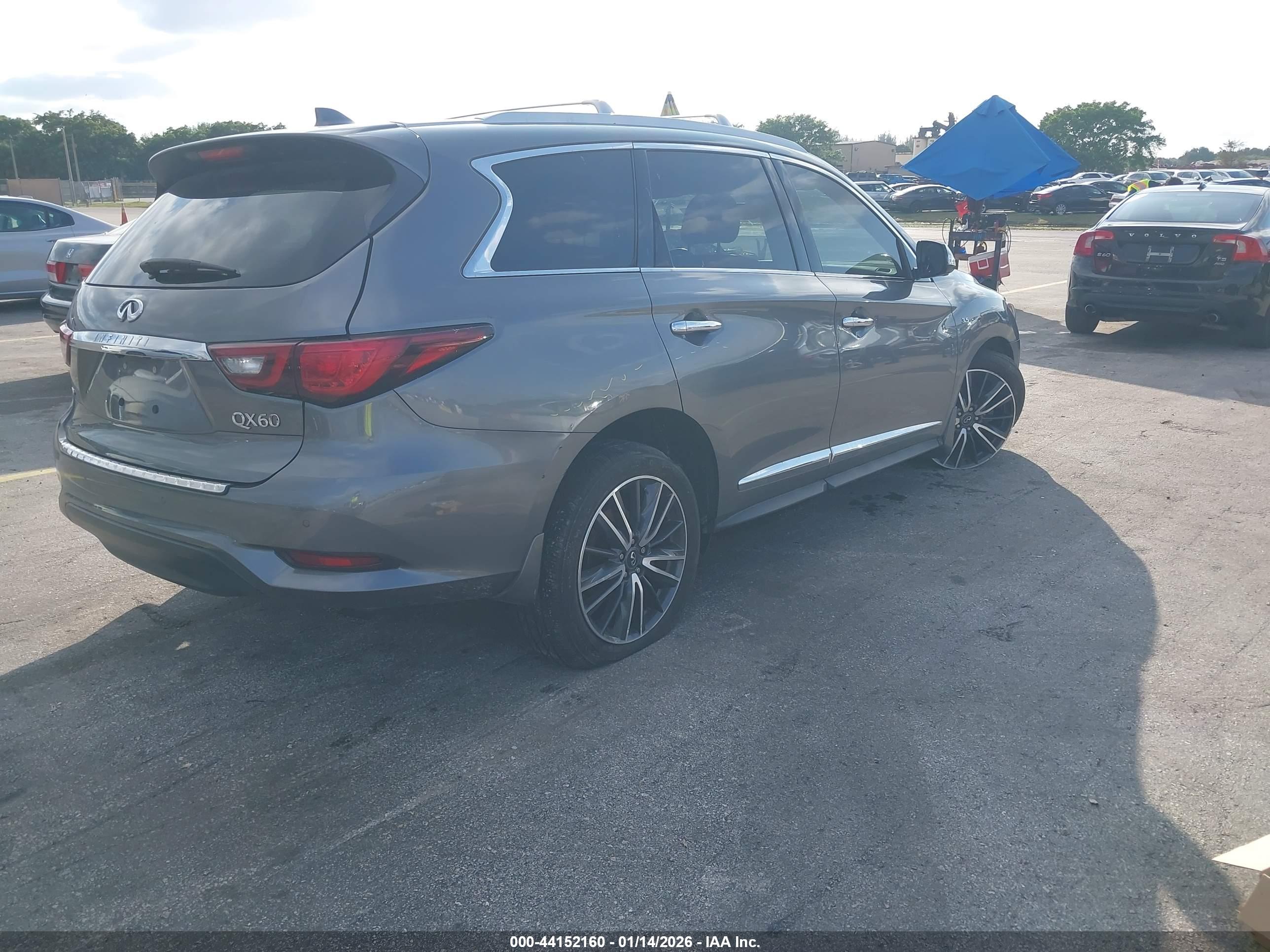 INFINITI QX60 image 4
