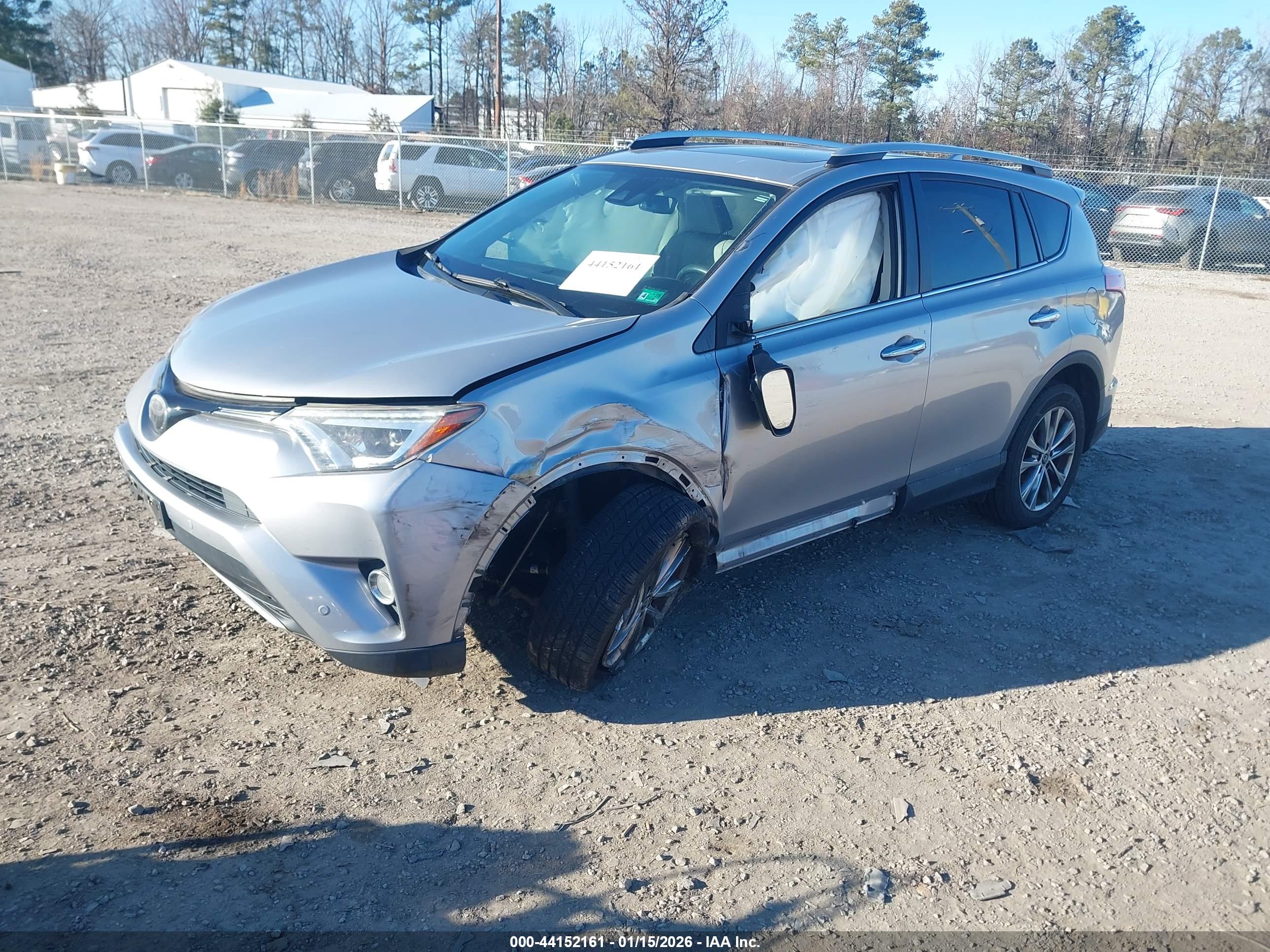 TOYOTA RAV4 image 2
