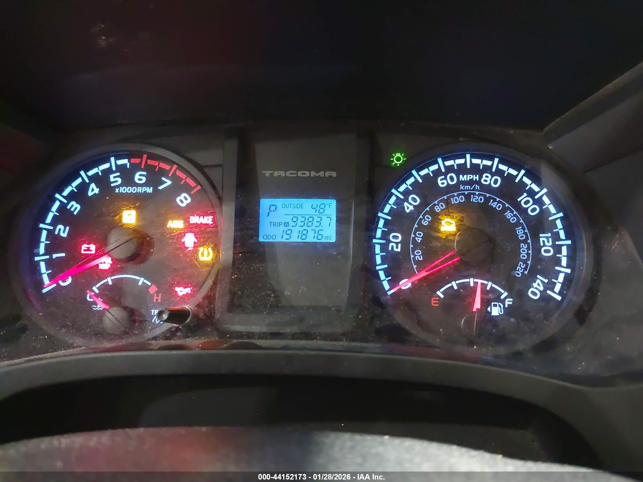 TOYOTA TACOMA image 7