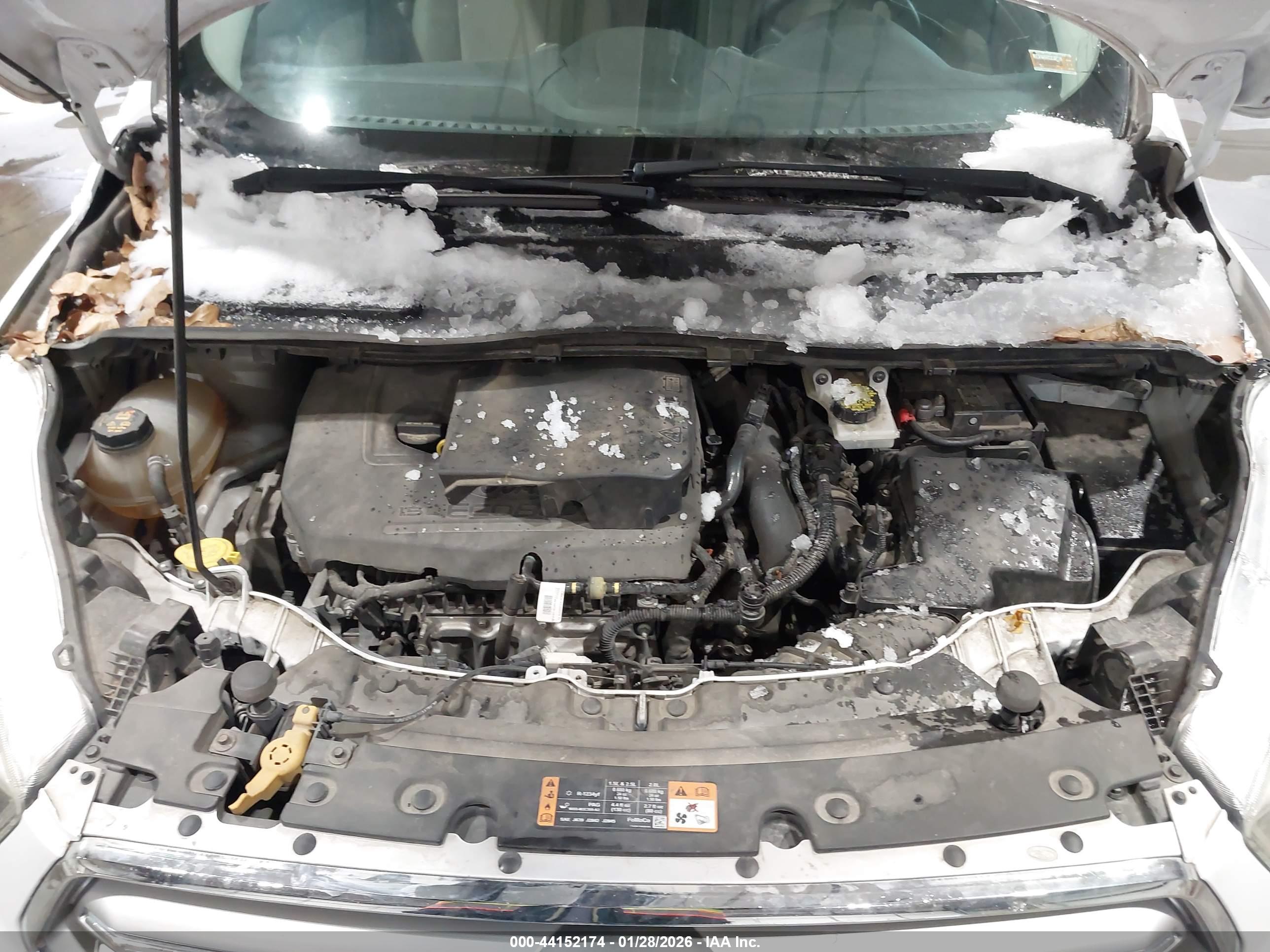 FORD ESCAPE image 10