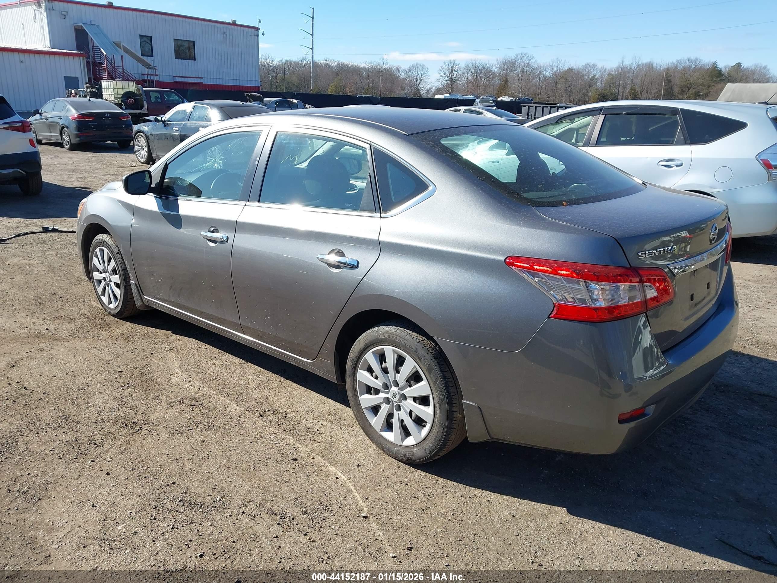 NISSAN SENTRA image 3