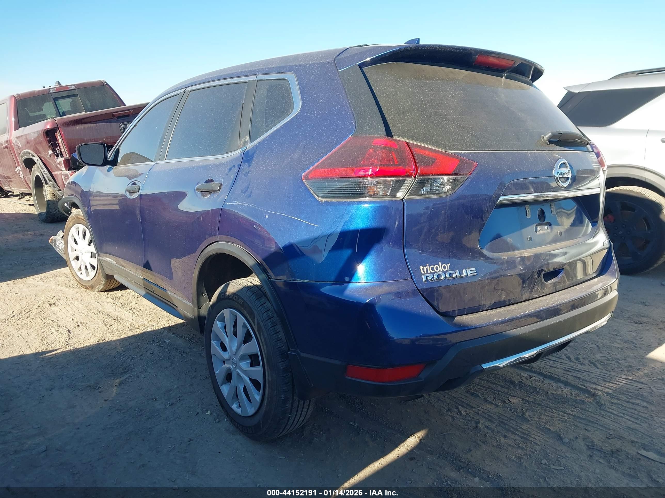 NISSAN ROGUE image 3