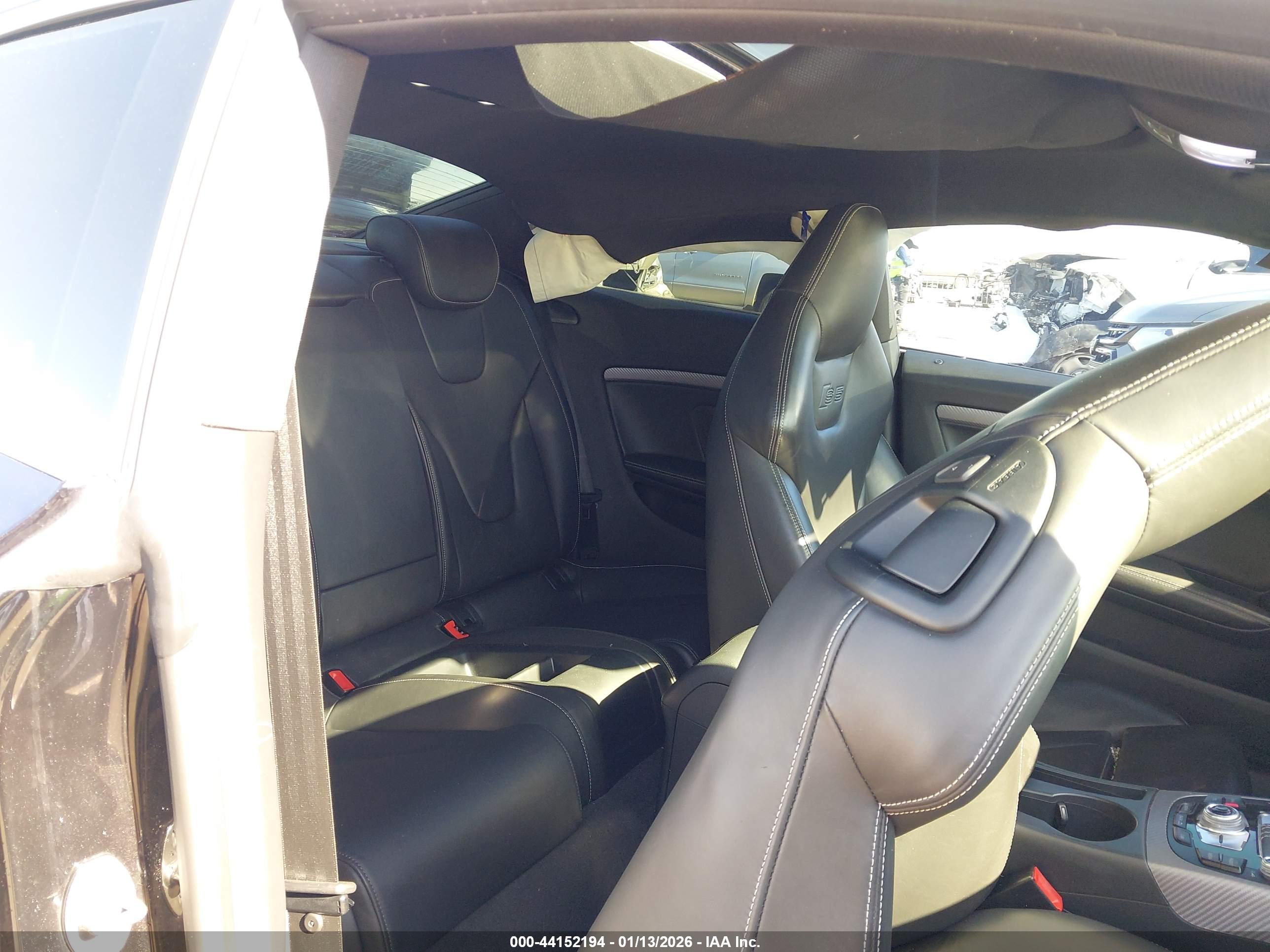 AUDI S5 image 8