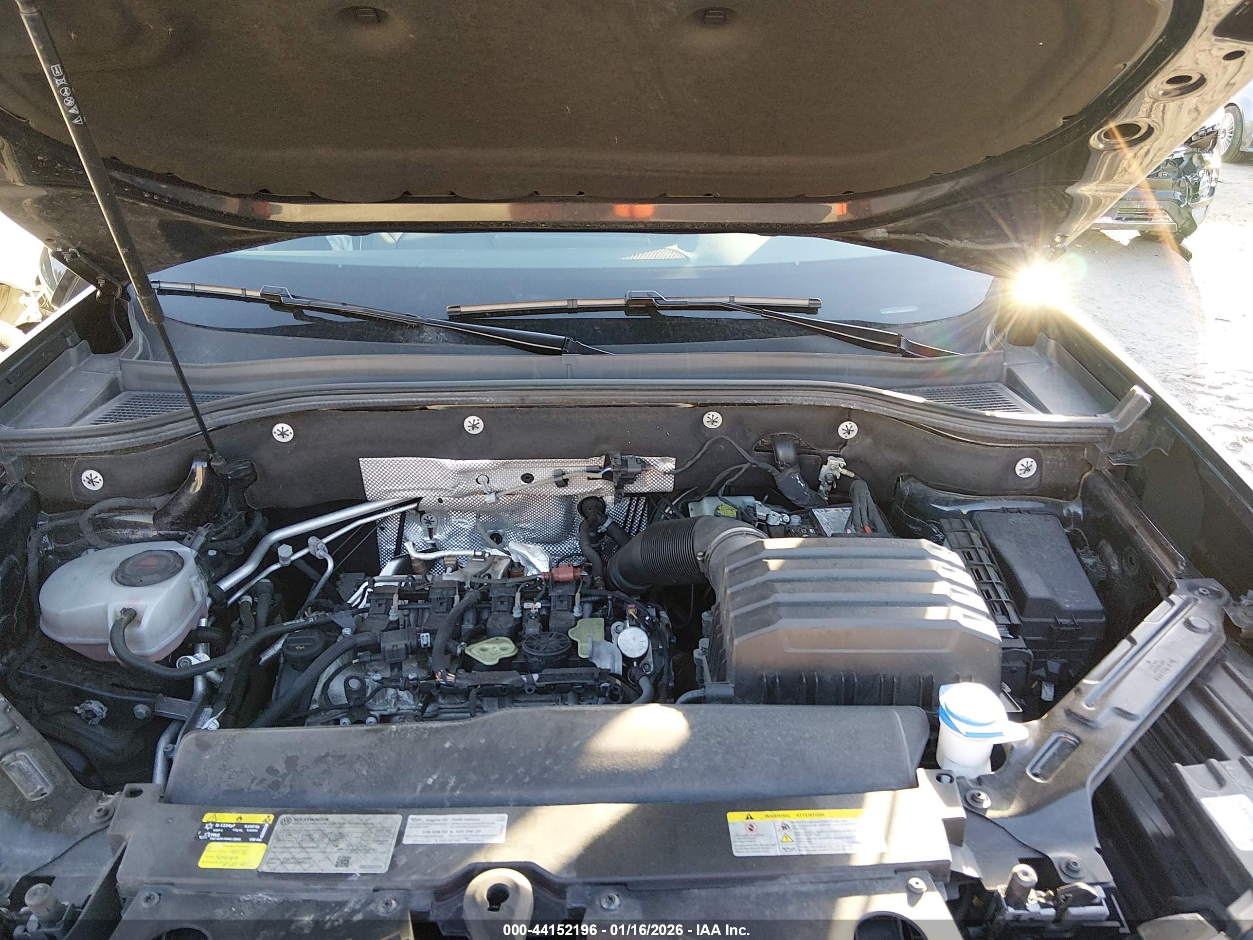 VOLKSWAGEN ATLAS image 10