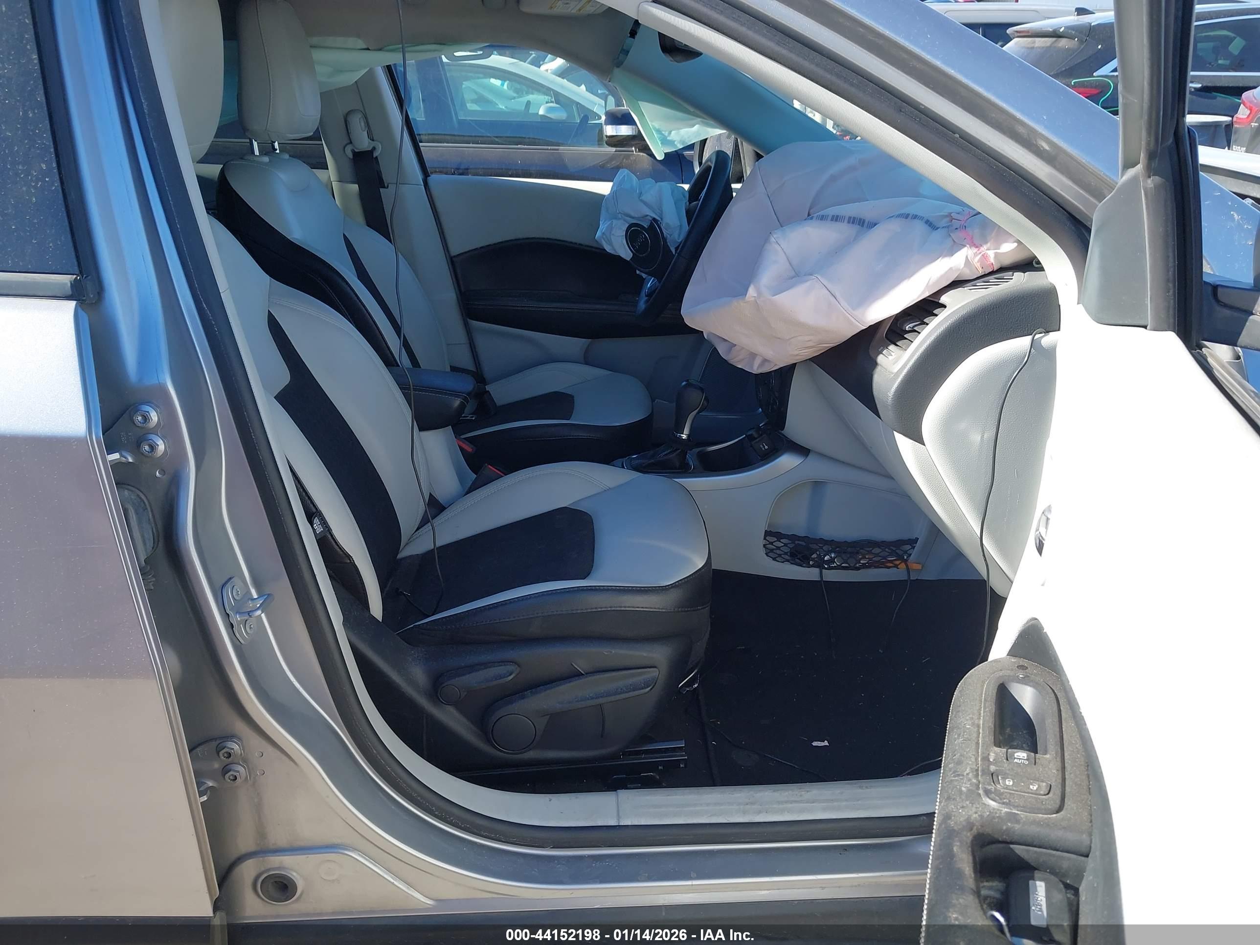 JEEP COMPASS image 5