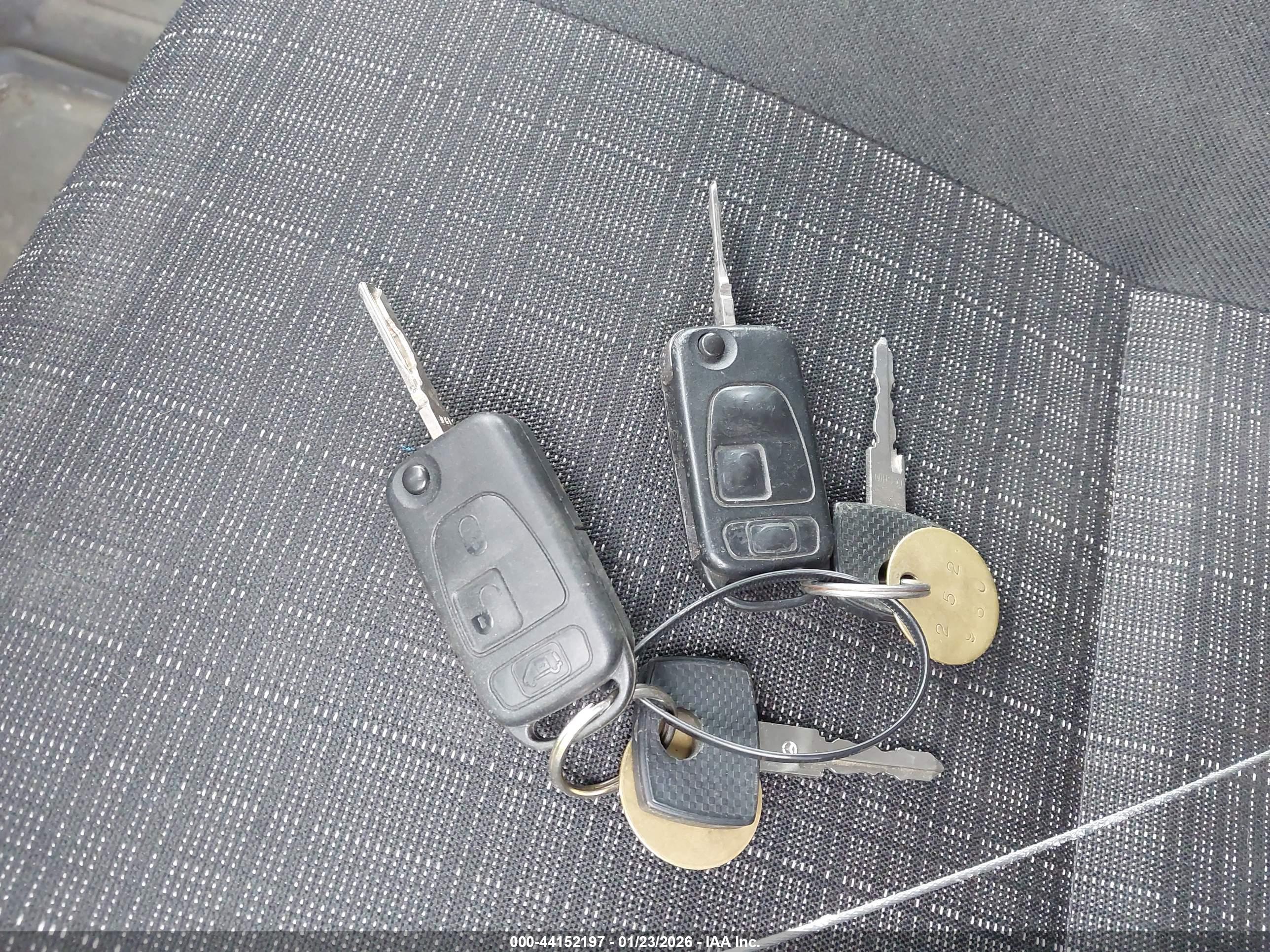 MERCEDES-BENZ SPRINTER image 11