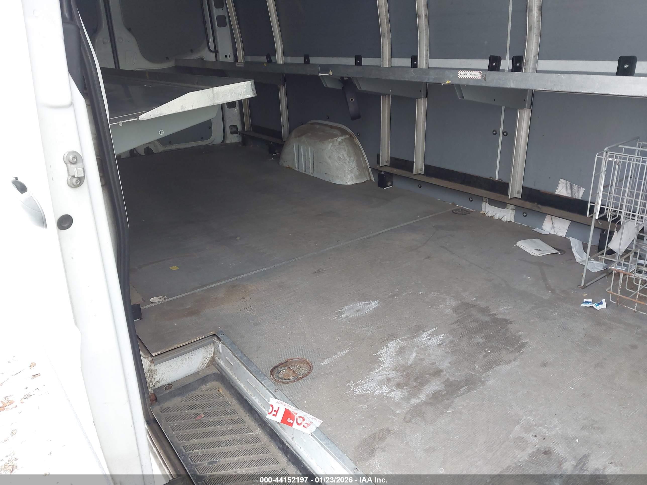 MERCEDES-BENZ SPRINTER image 8