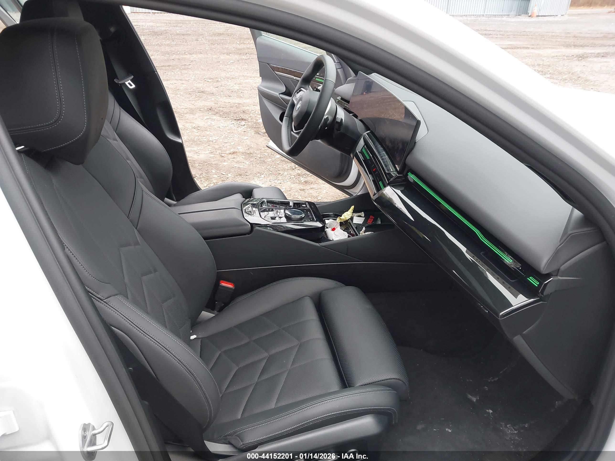 BMW 530I image 5