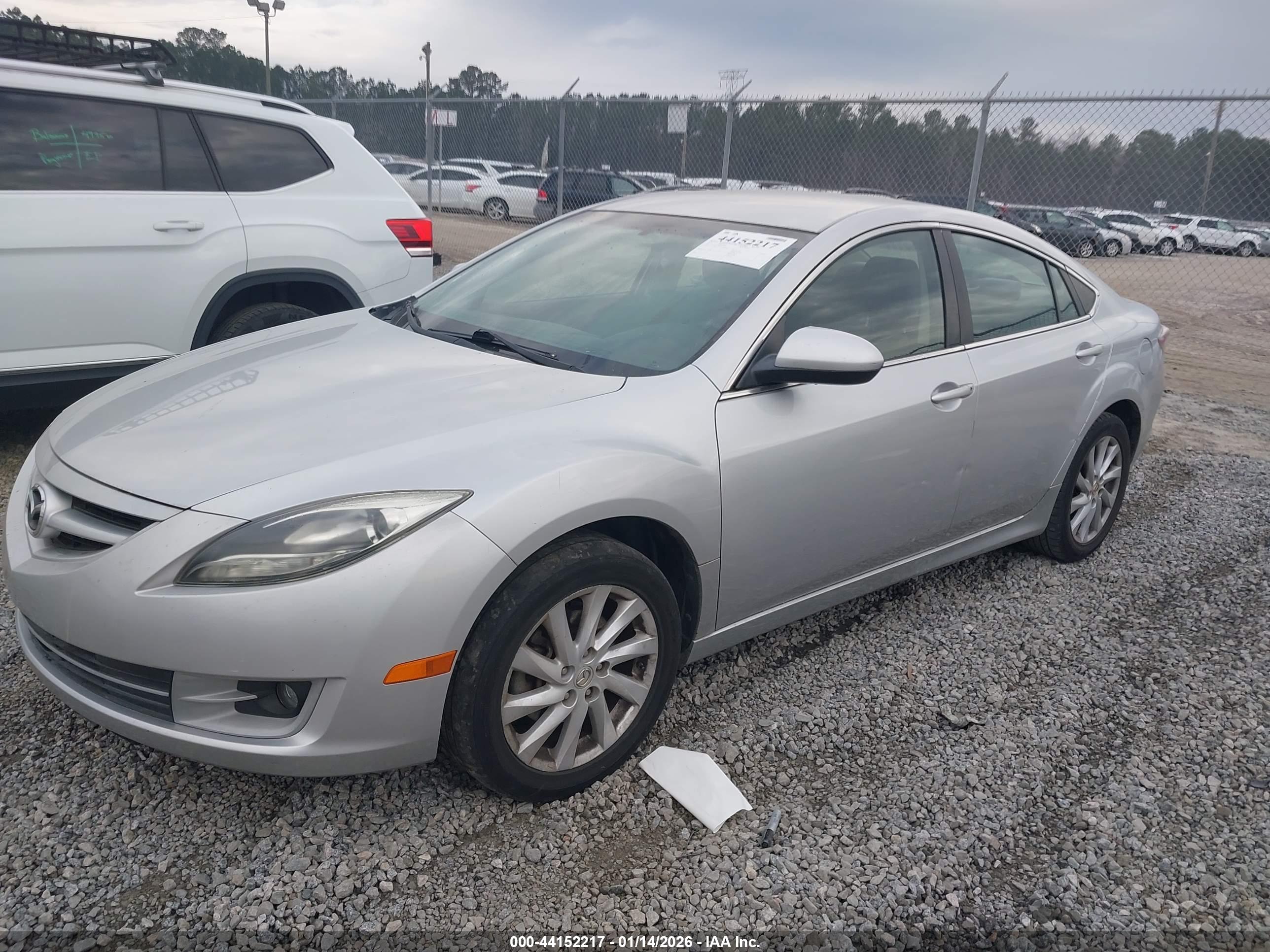 MAZDA MAZDA6 image 2