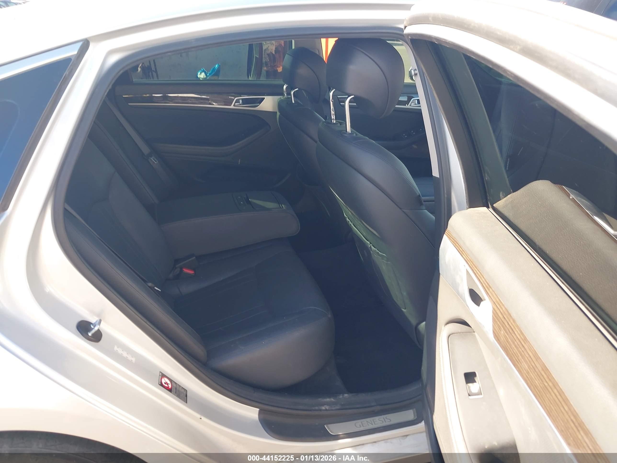 GENESIS G80 image 8