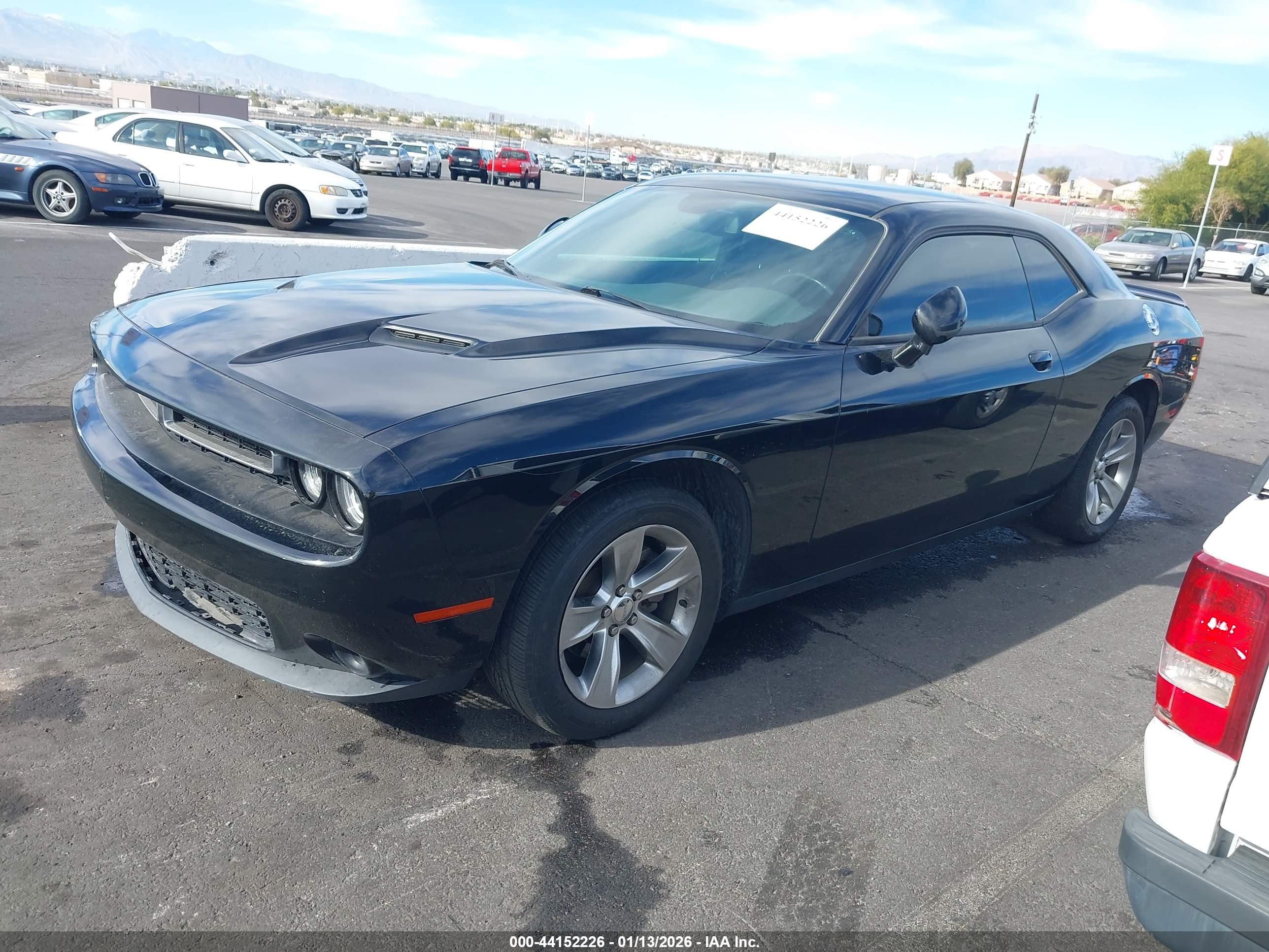 DODGE CHALLENGER image 2