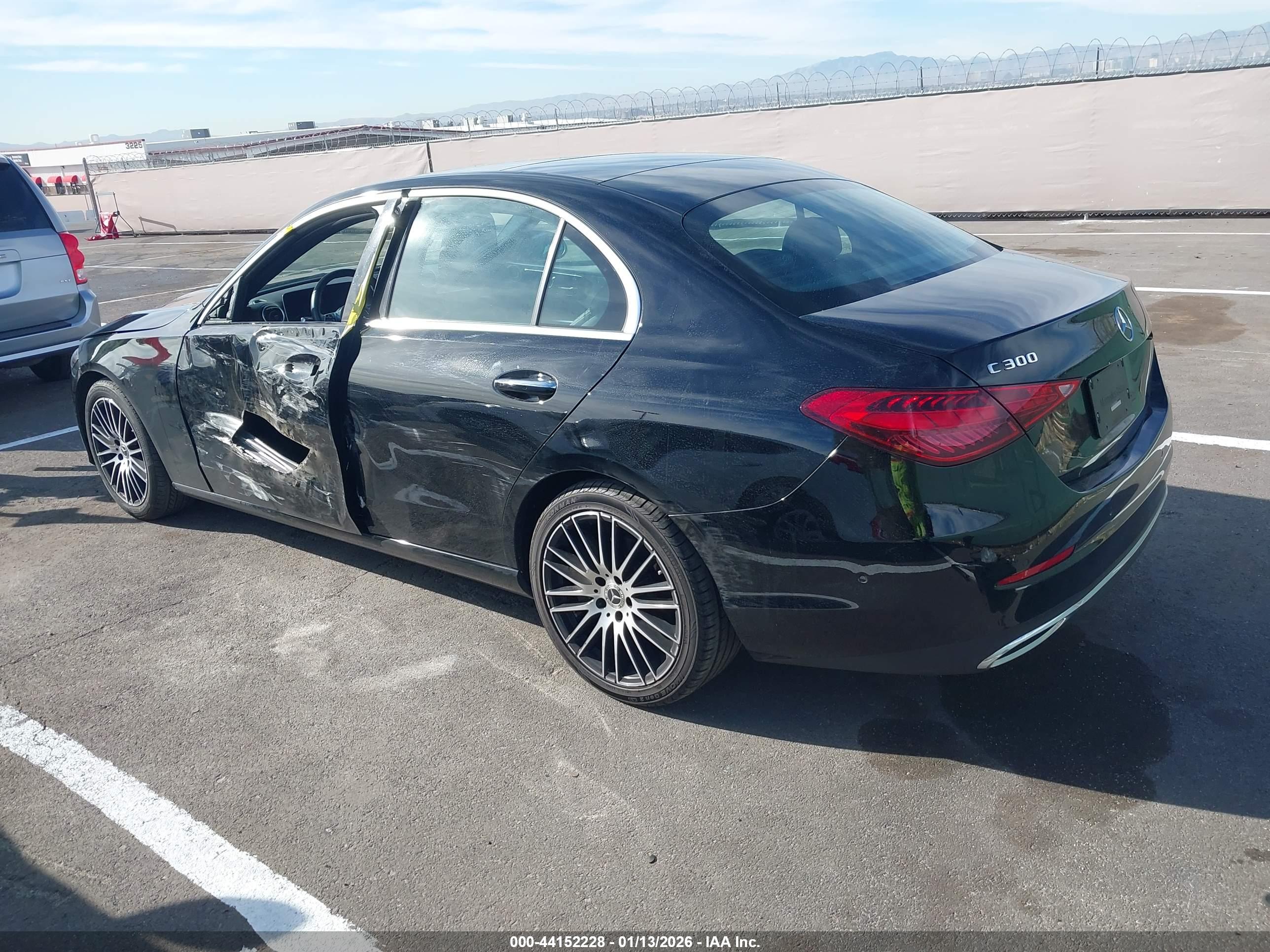 MERCEDES-BENZ C image 3