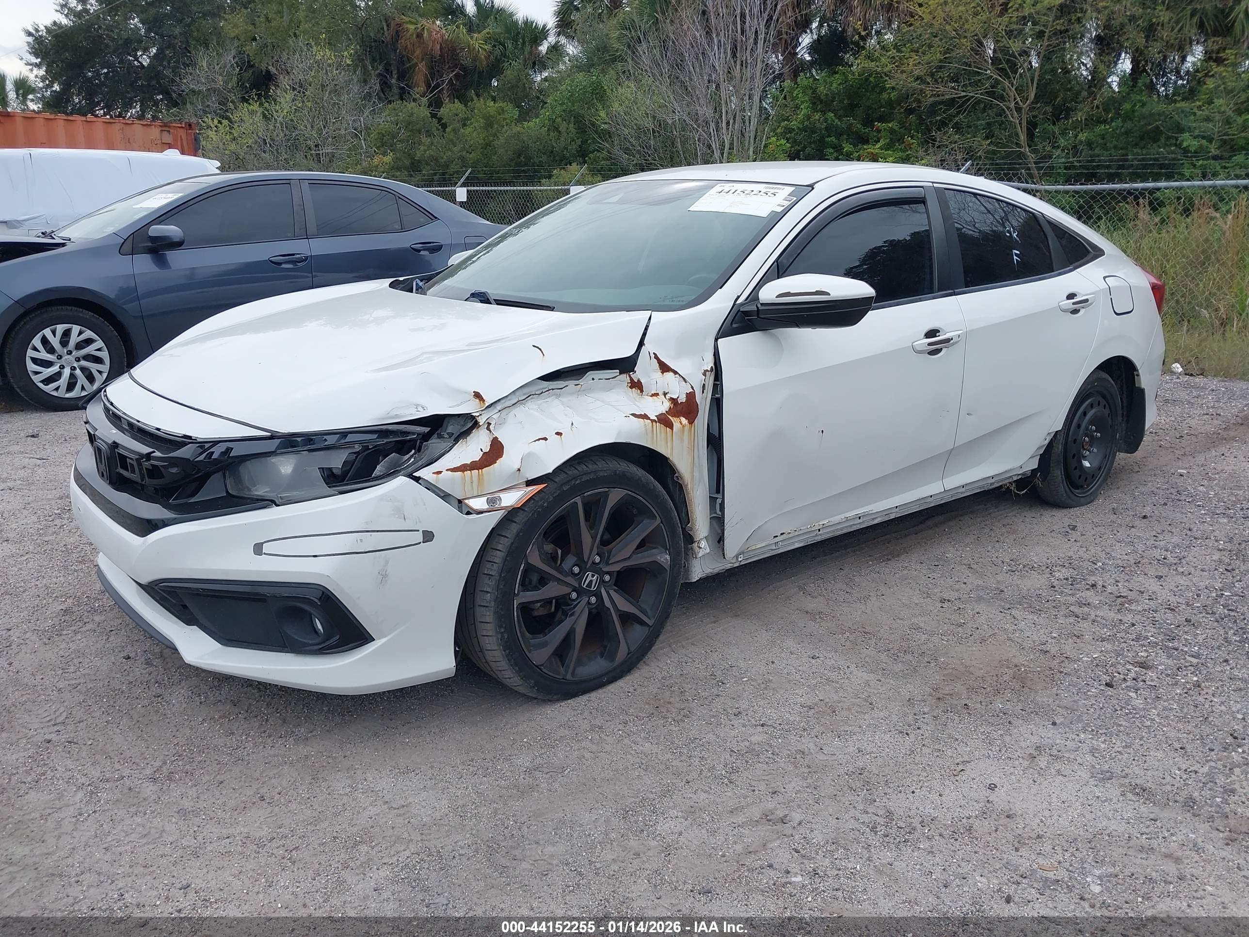 HONDA CIVIC image 2