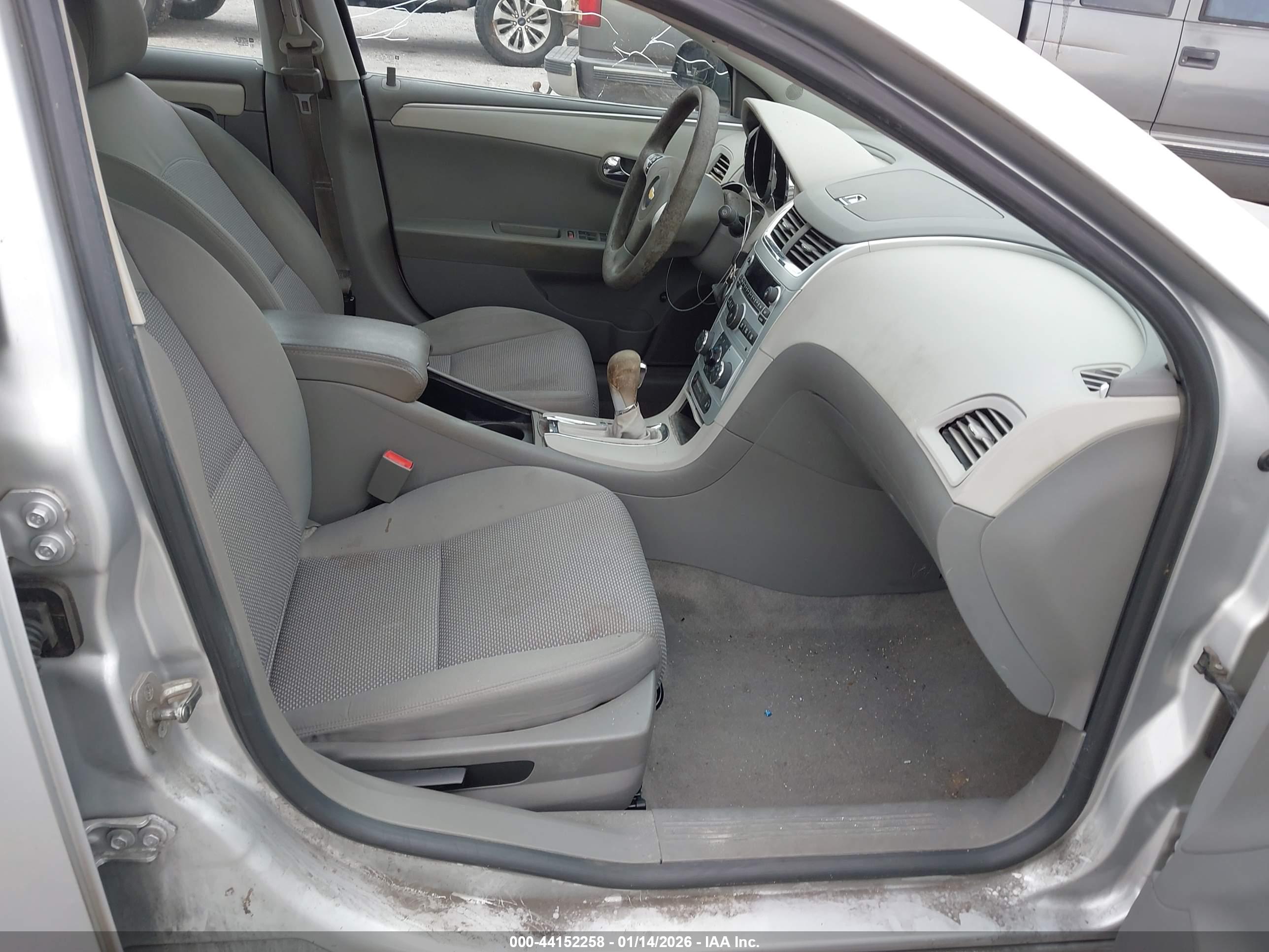 CHEVROLET MALIBU image 5
