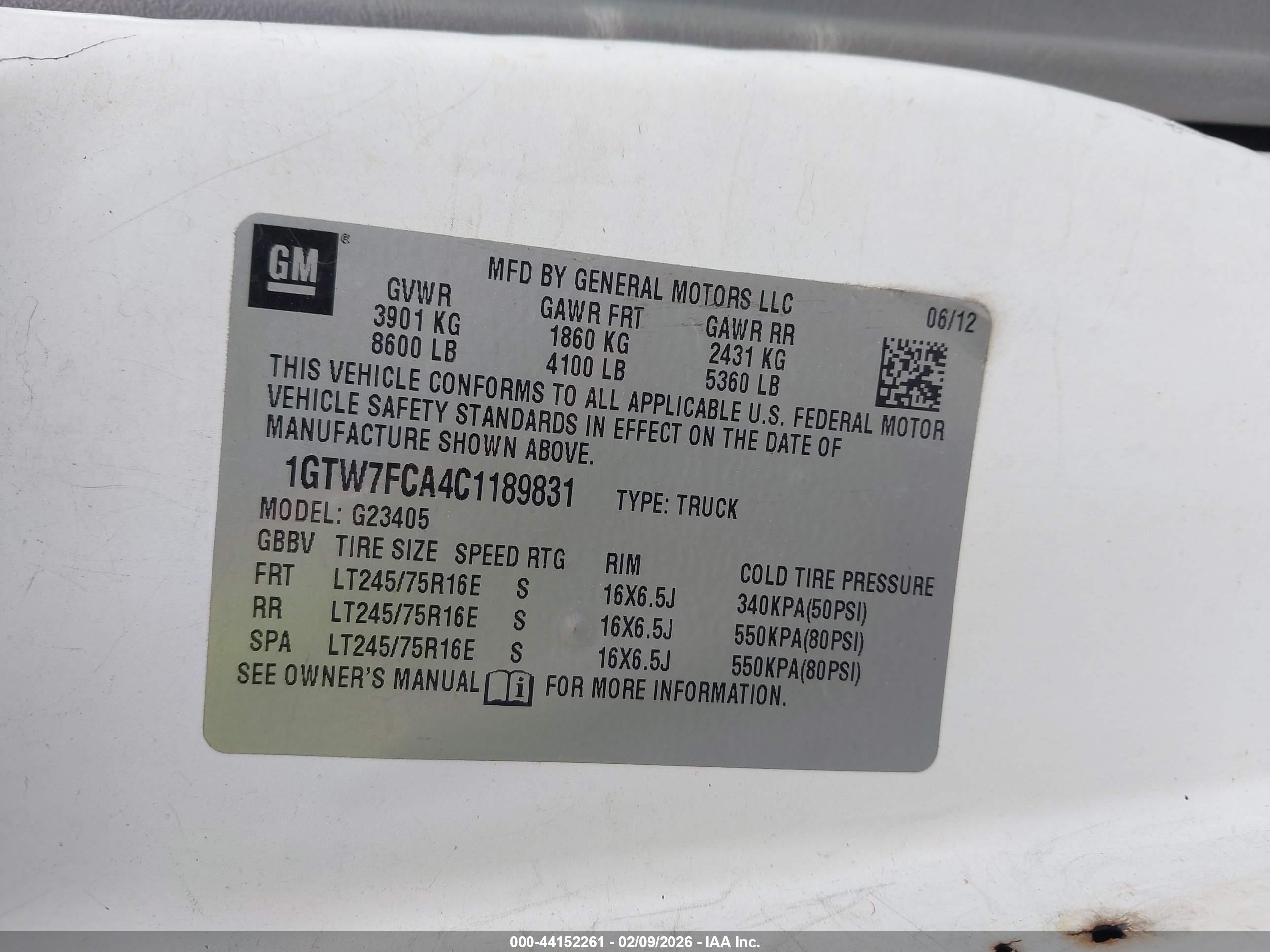 GMC SAVANA image 9