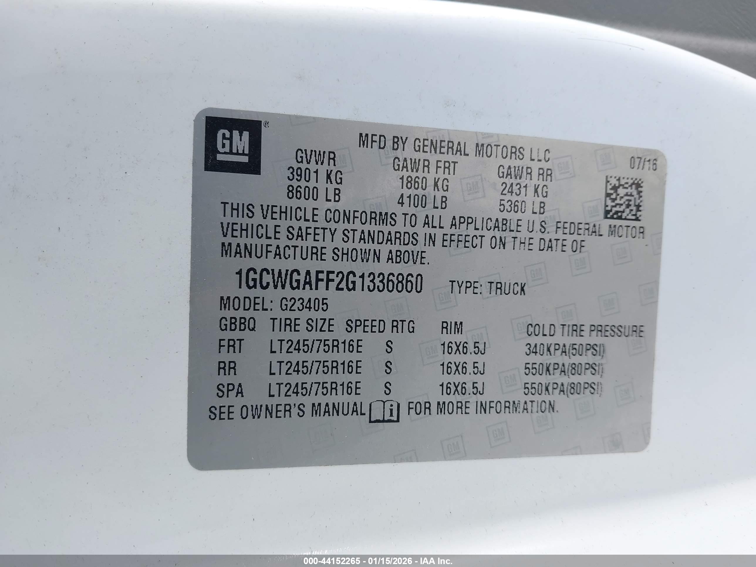 CHEVROLET EXPRESS image 9