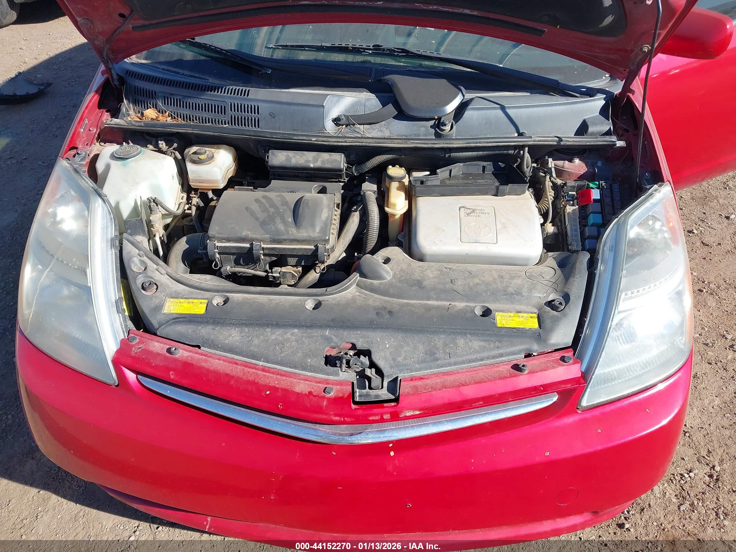 TOYOTA PRIUS image 10