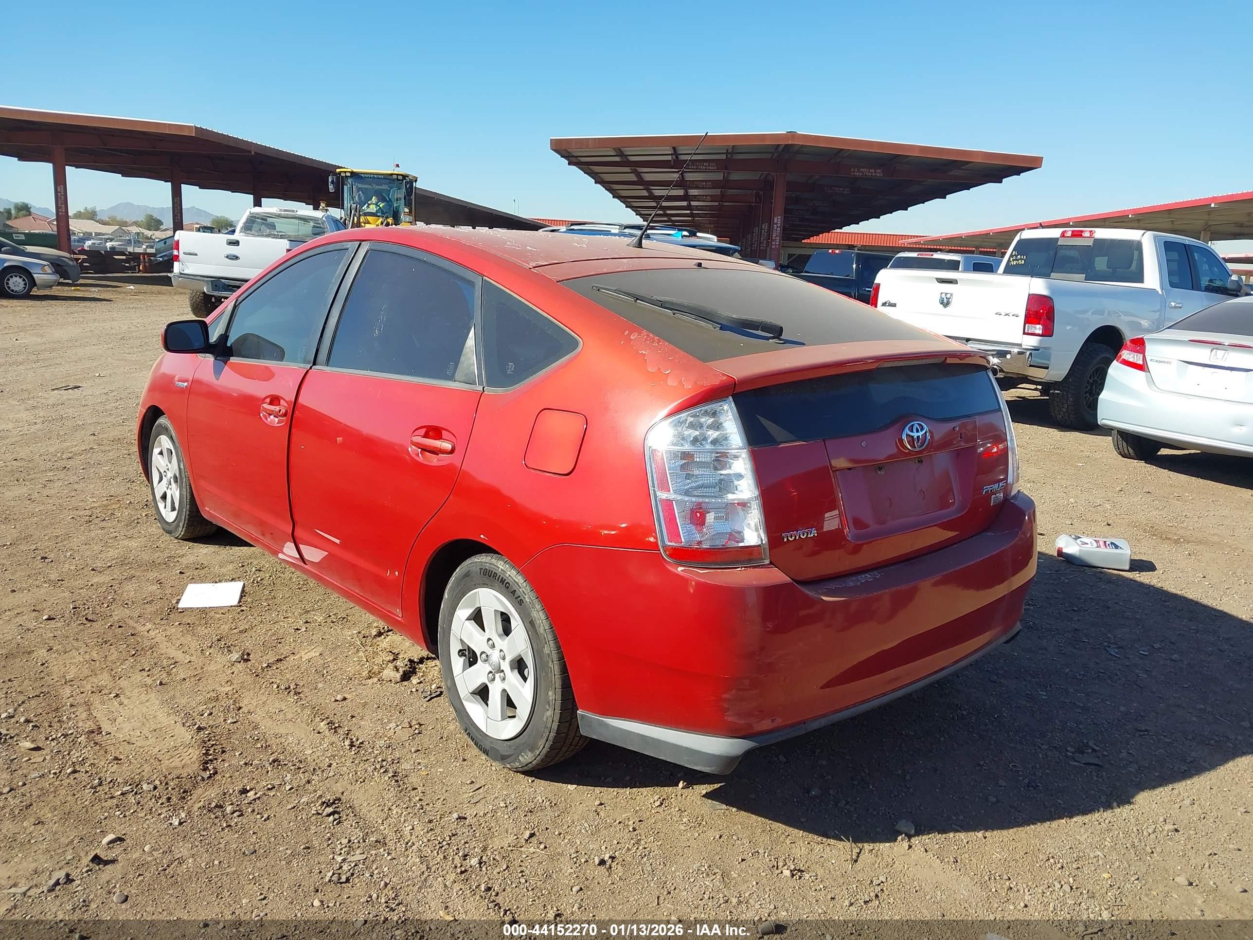 TOYOTA PRIUS image 3