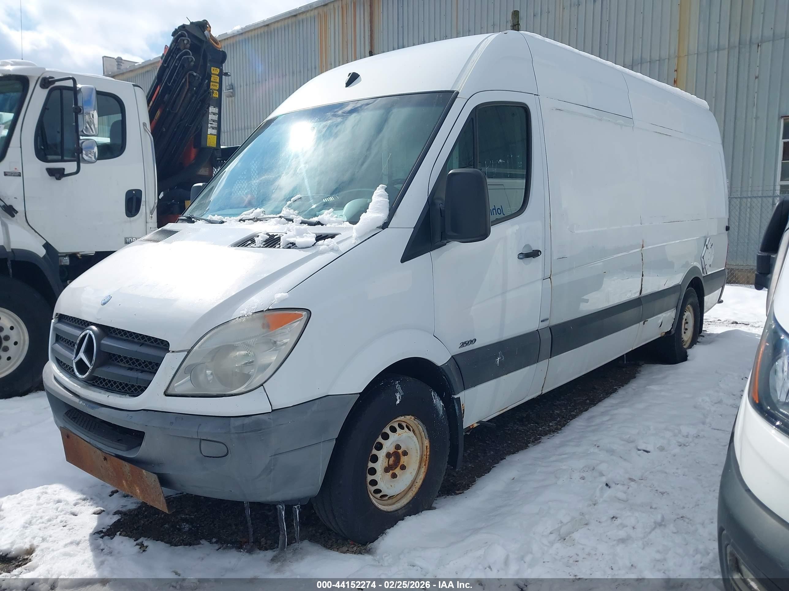 MERCEDES-BENZ SPRINTER image 2