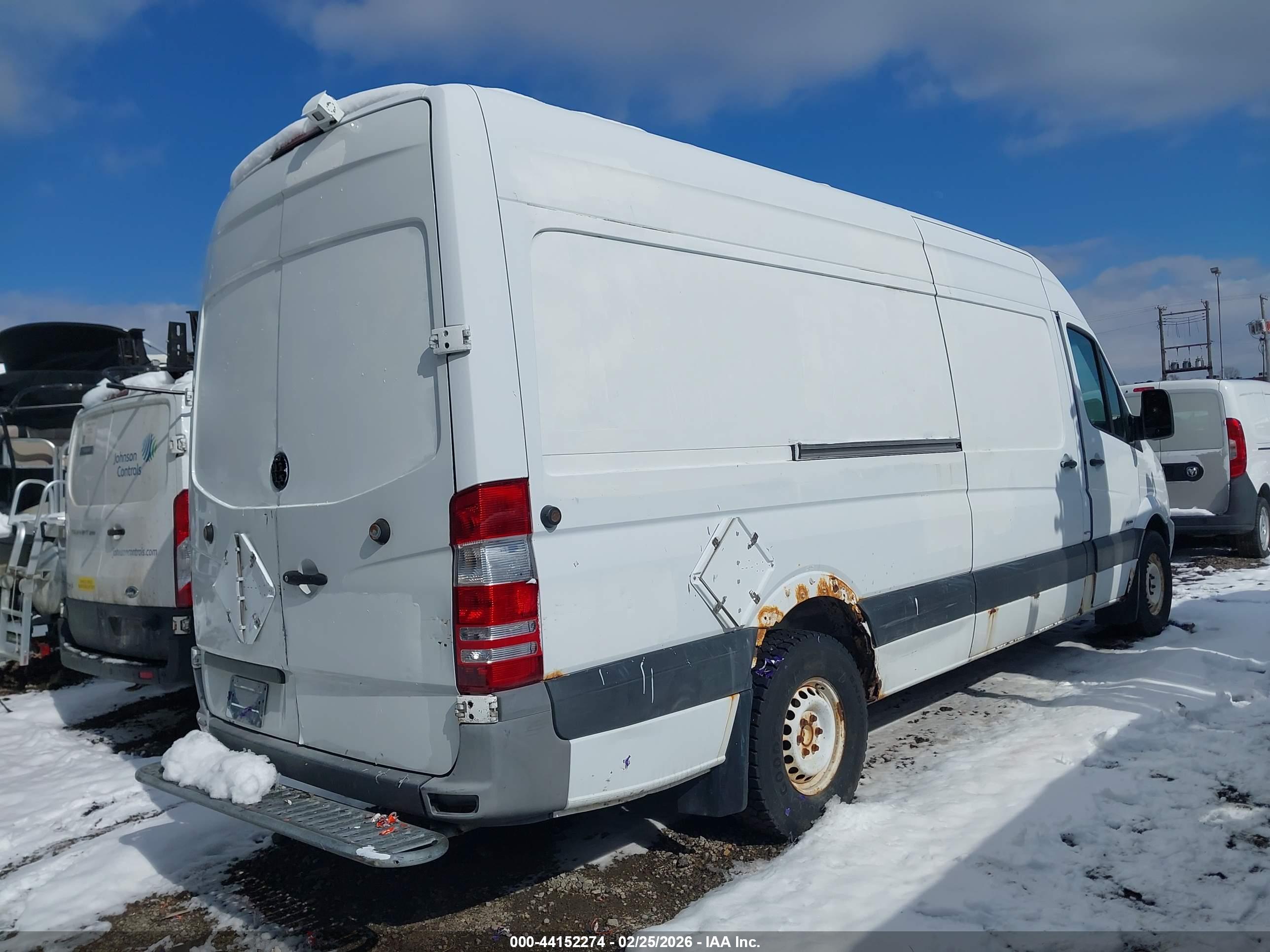 MERCEDES-BENZ SPRINTER image 4