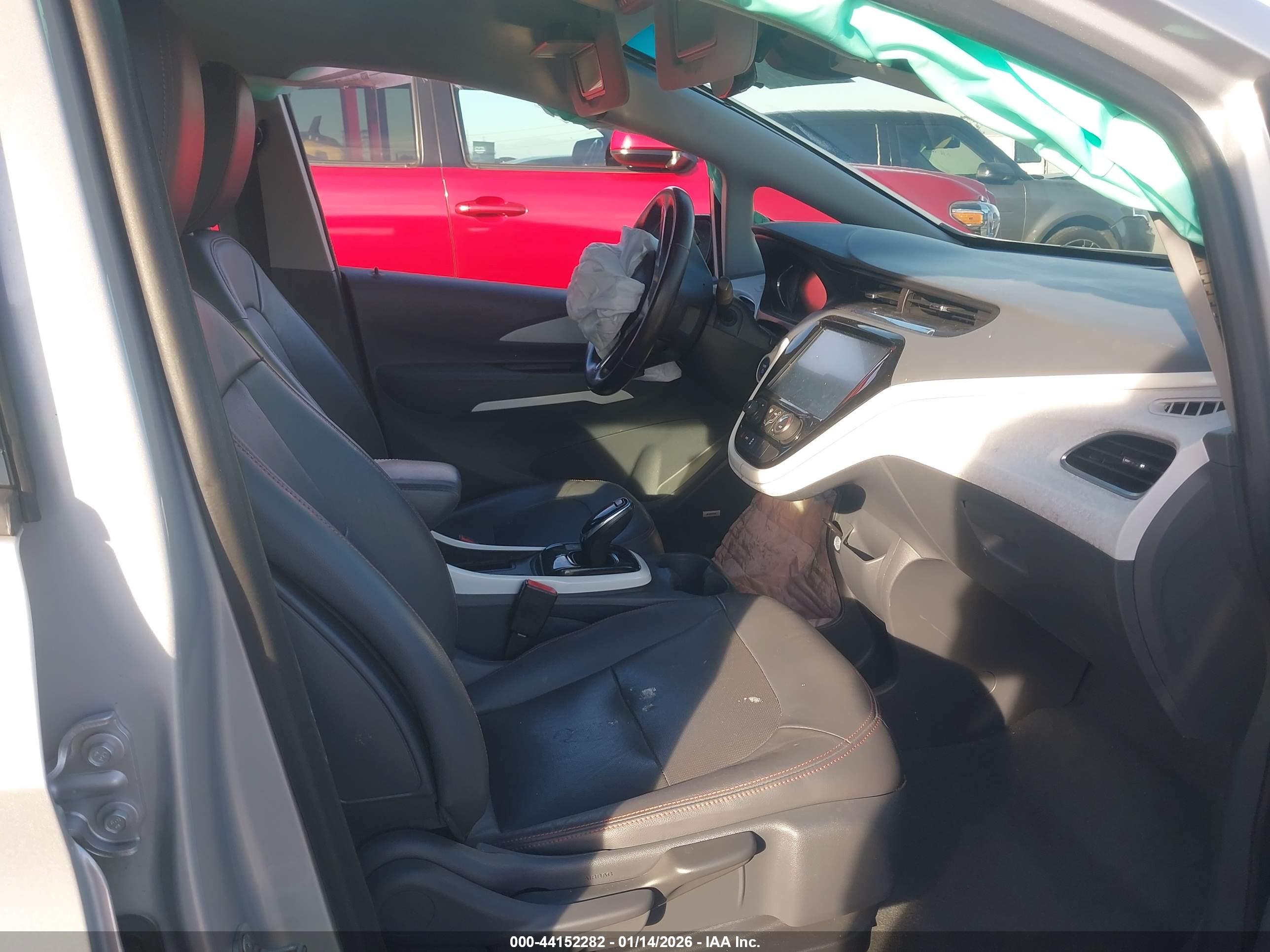 CHEVROLET BOLT image 5