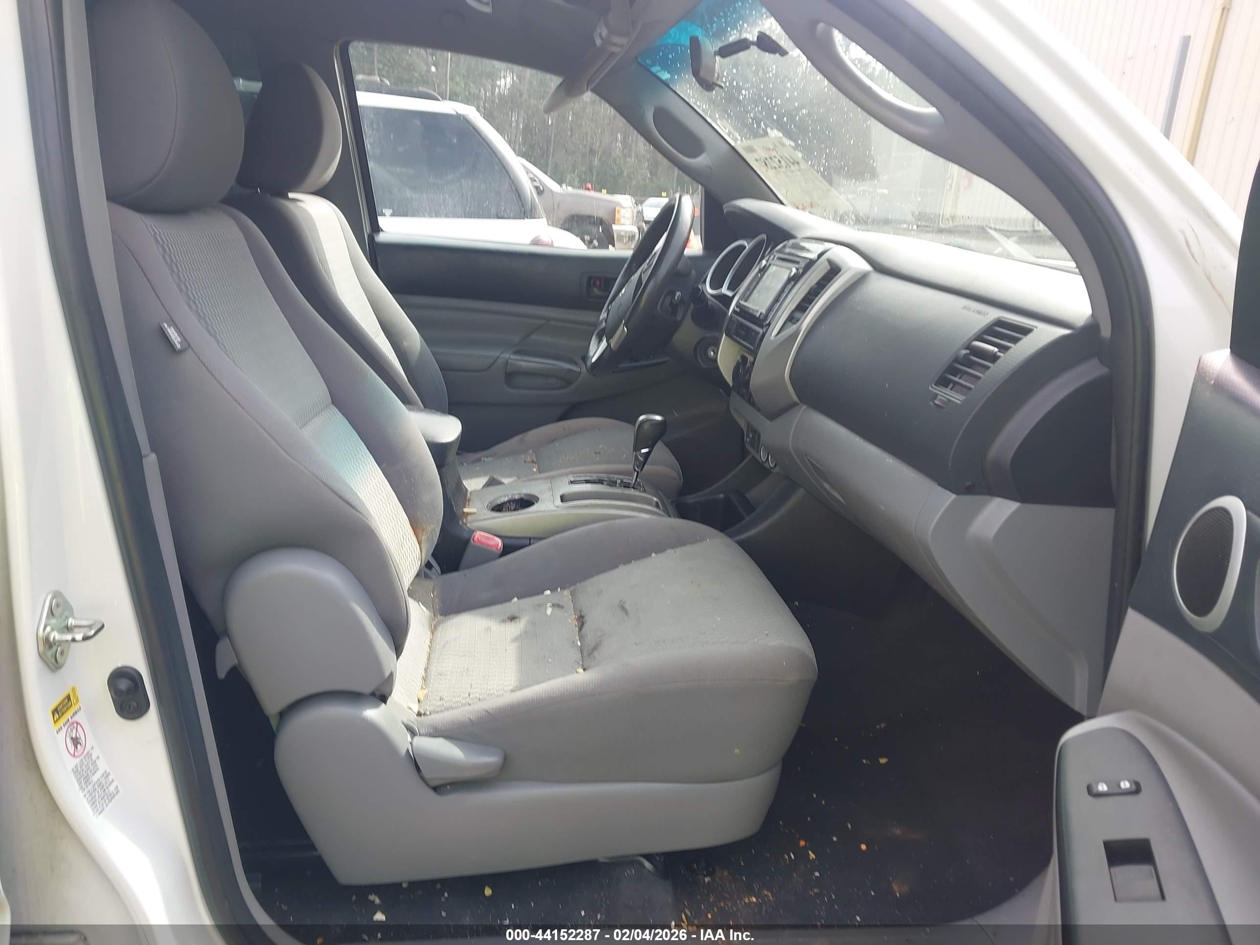 TOYOTA TACOMA image 5