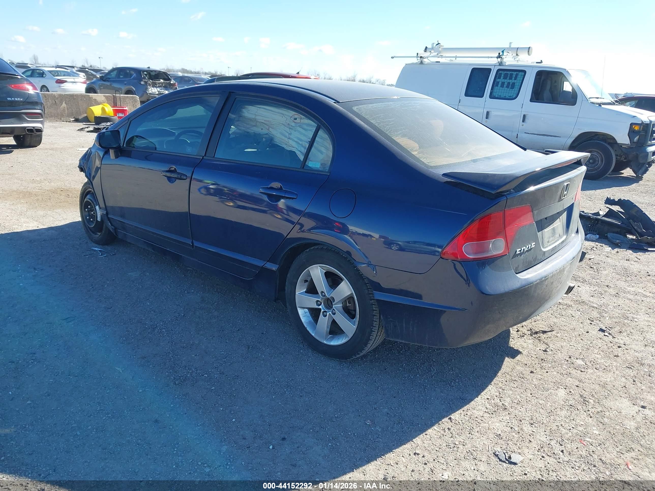 HONDA CIVIC image 3