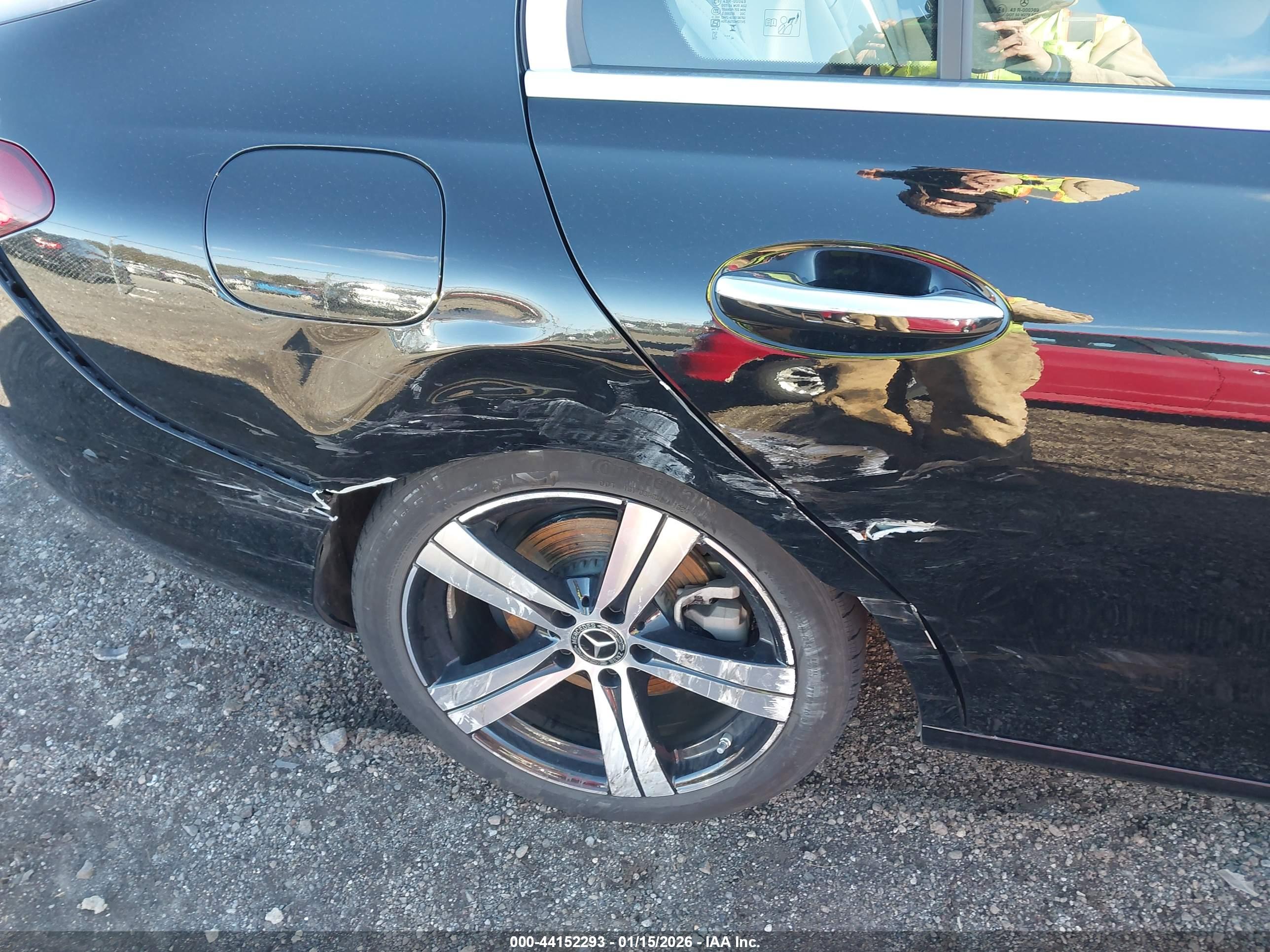 MERCEDES-BENZ C image 6