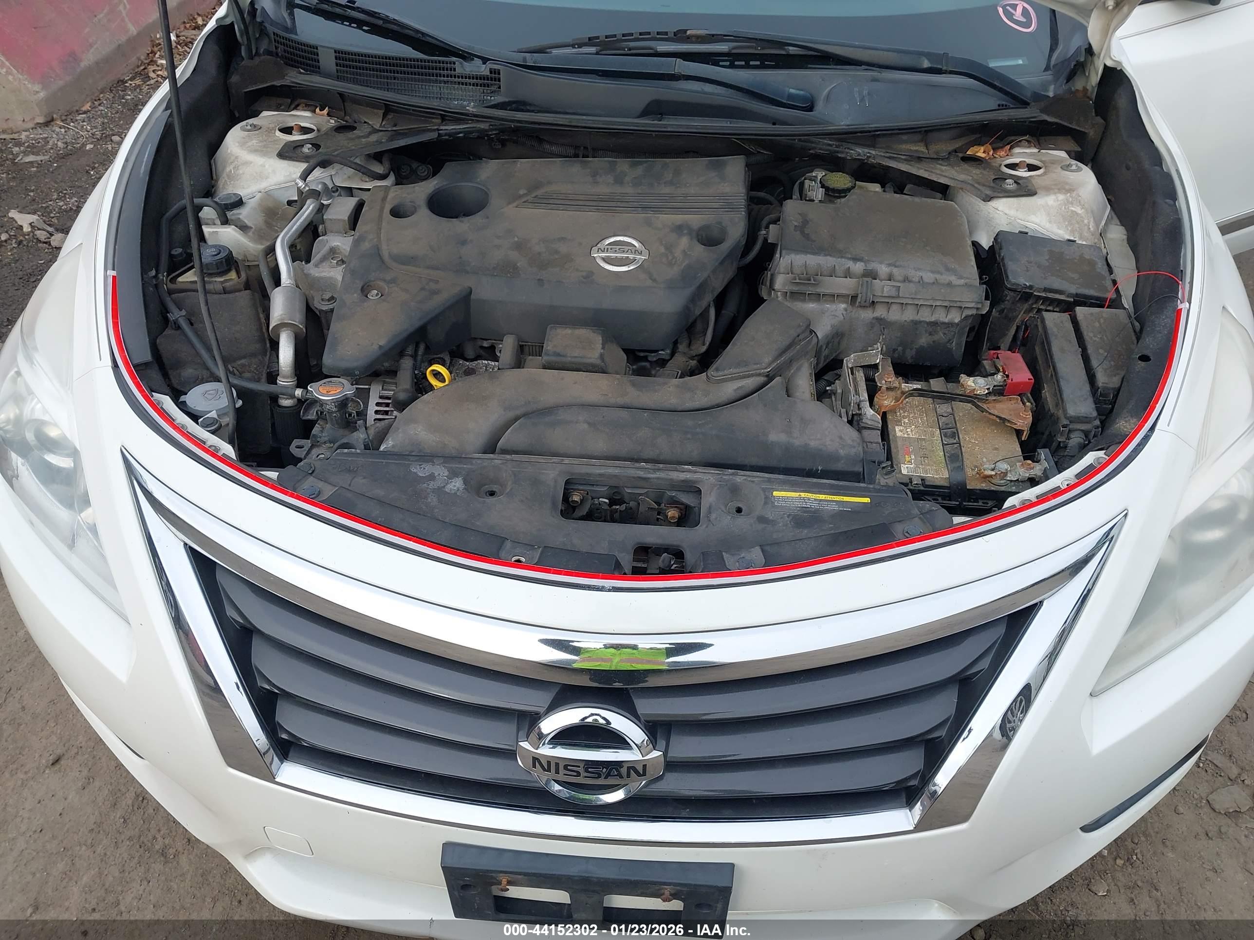 NISSAN ALTIMA image 10