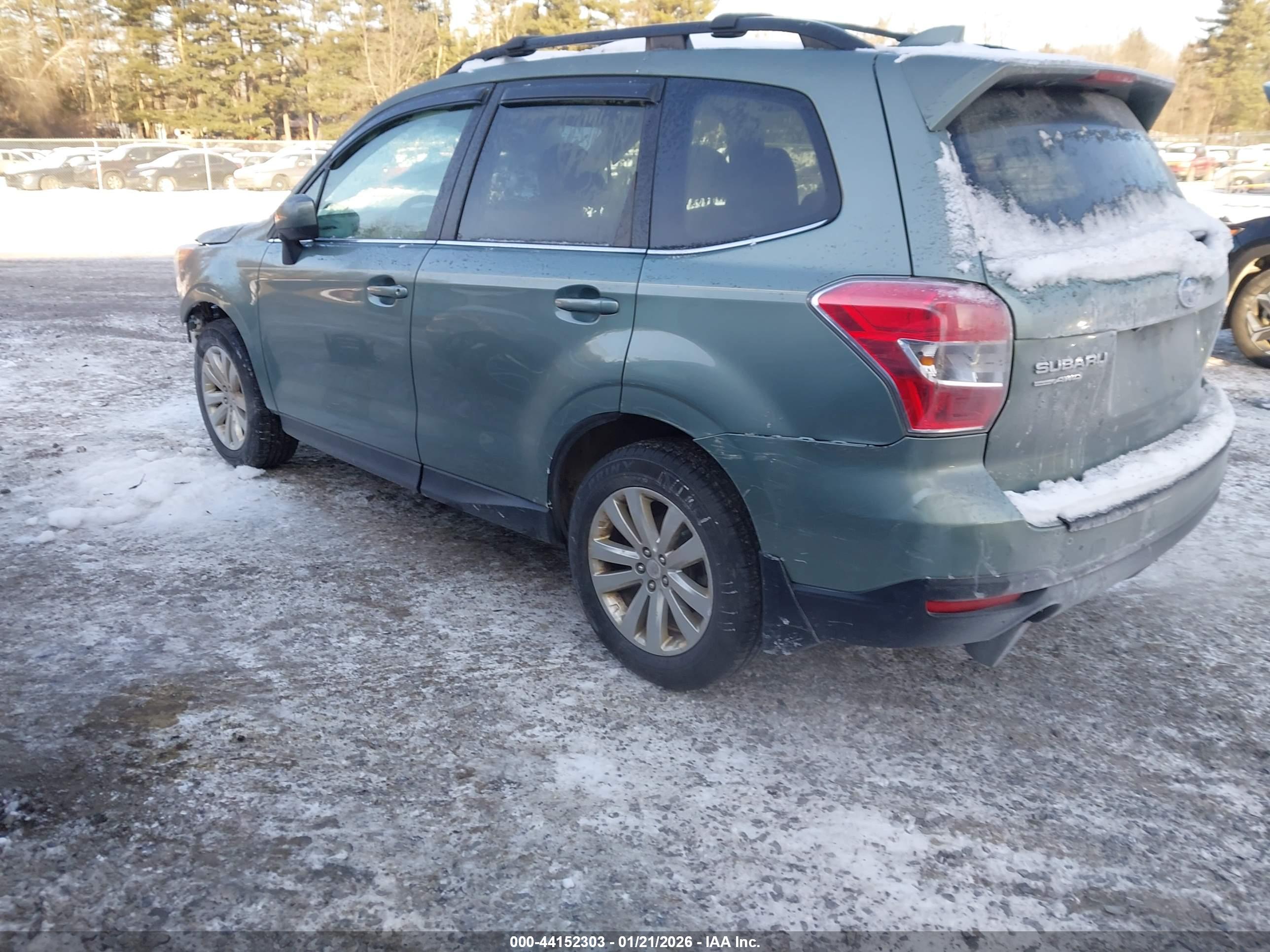 SUBARU FORESTER image 3