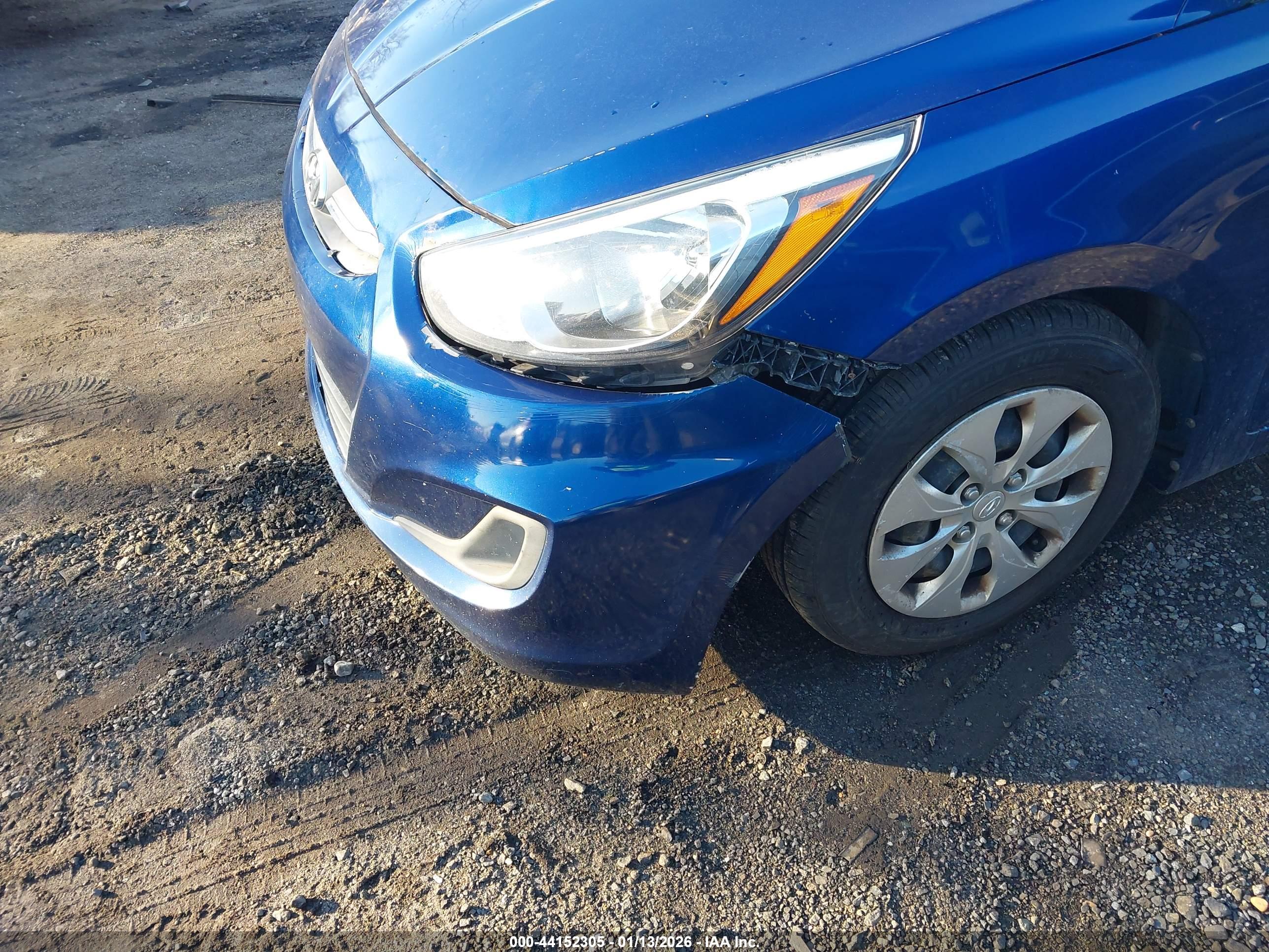 HYUNDAI ACCENT image 6