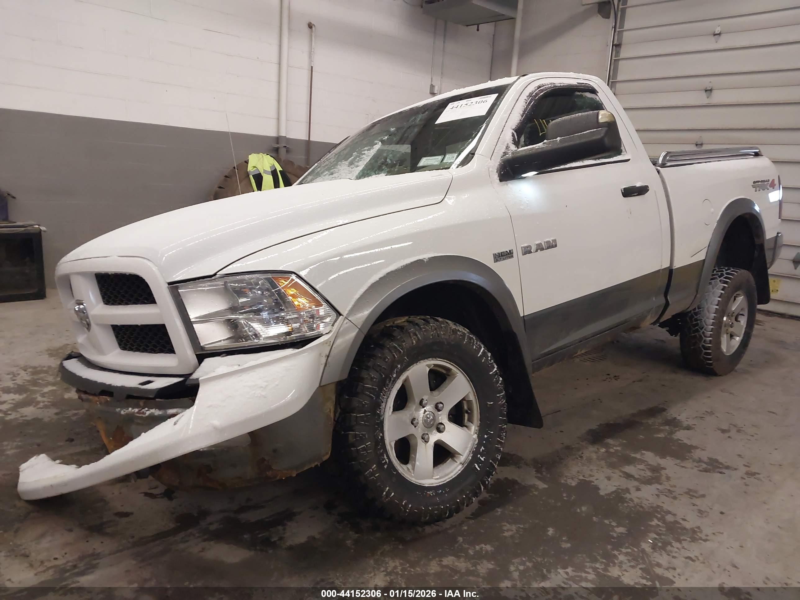 DODGE RAM image 2