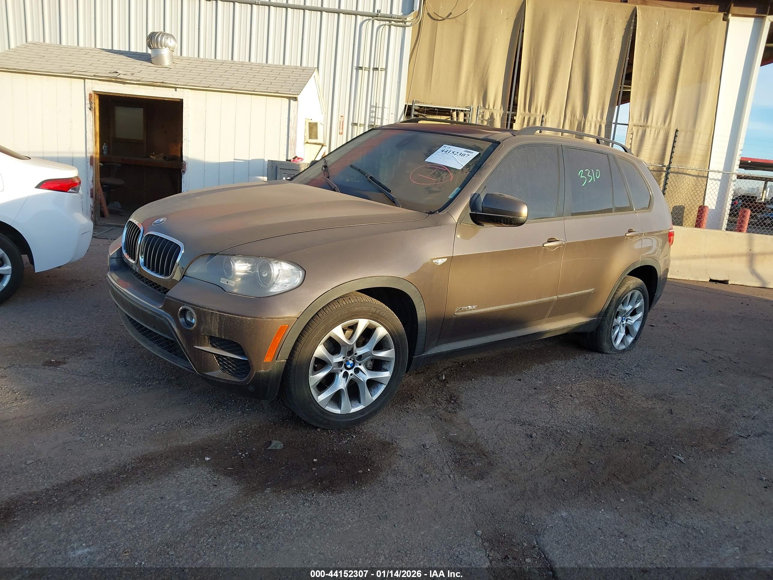 BMW X5 image 2