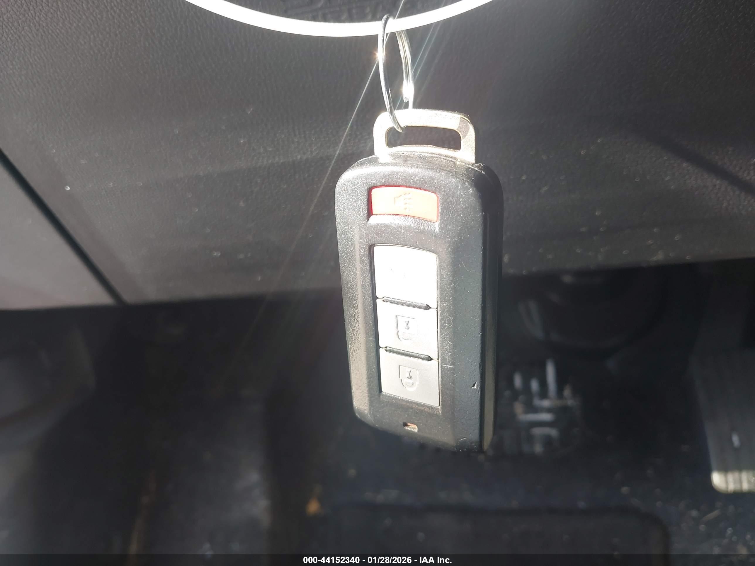 MITSUBISHI MIRAGE image 11