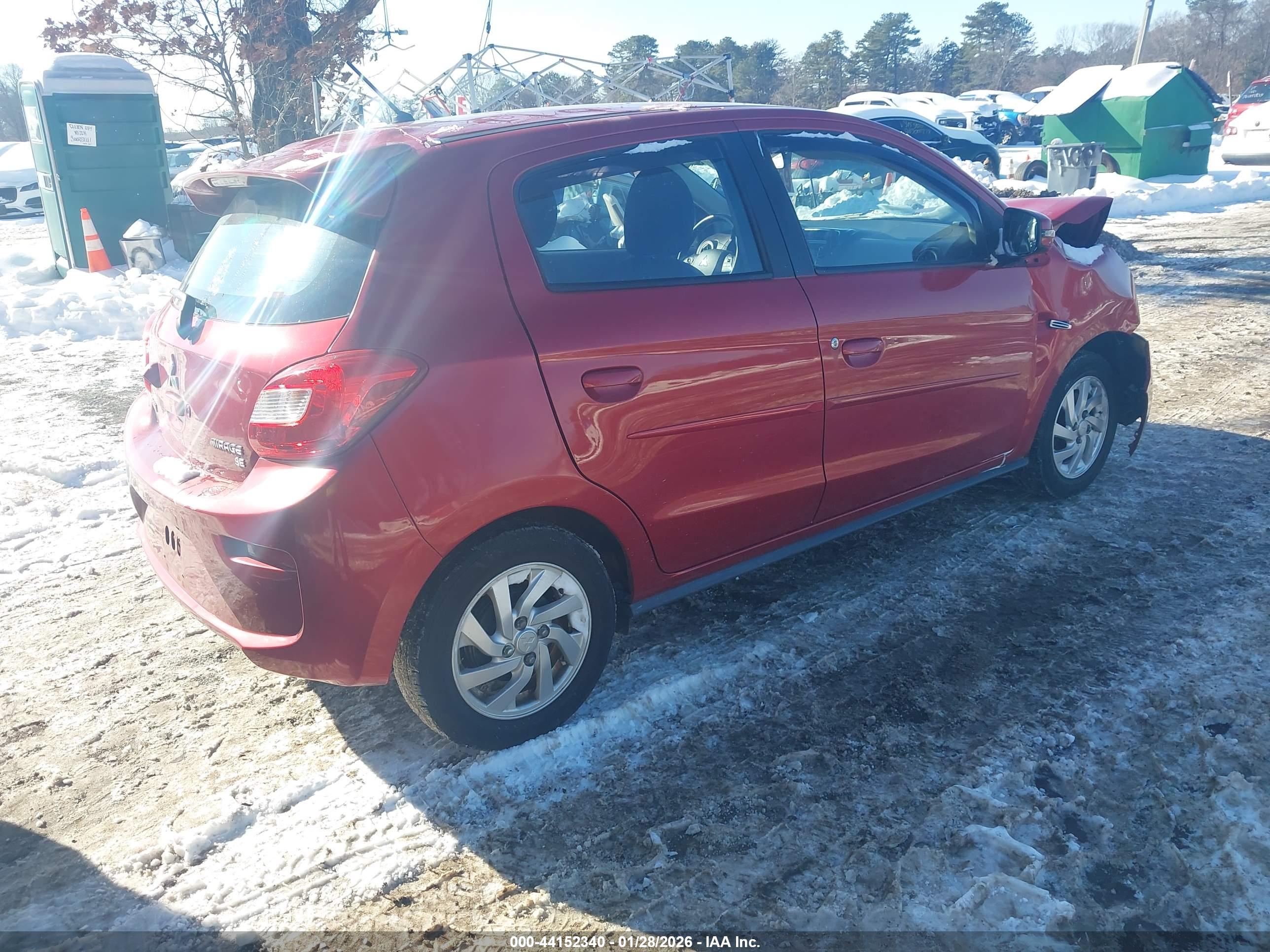 MITSUBISHI MIRAGE image 4