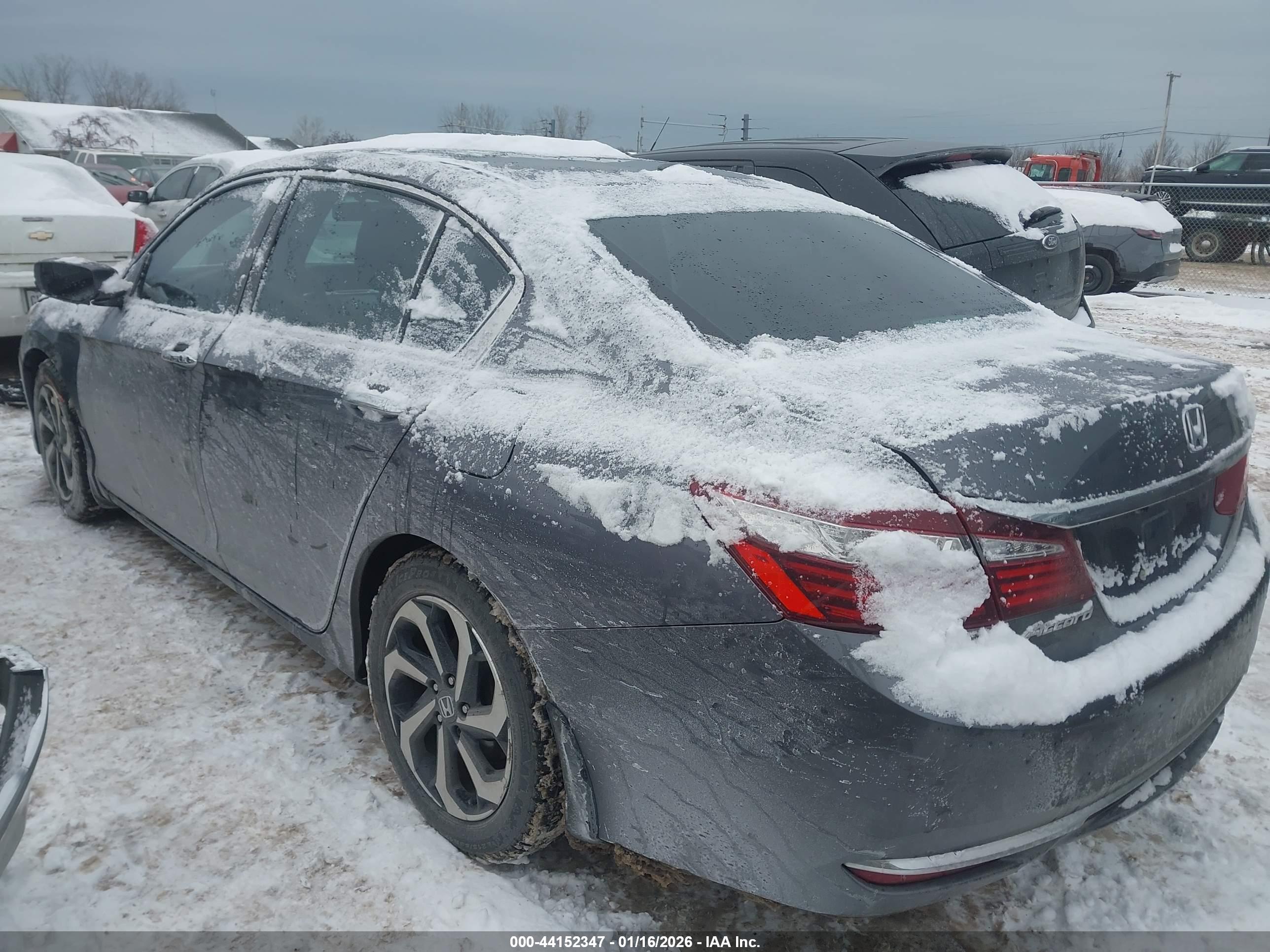 HONDA ACCORD image 3