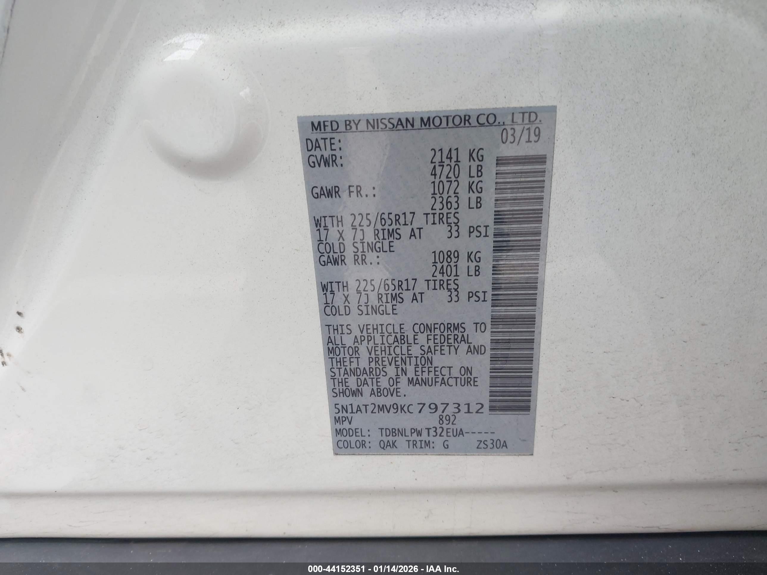 NISSAN ROGUE image 9