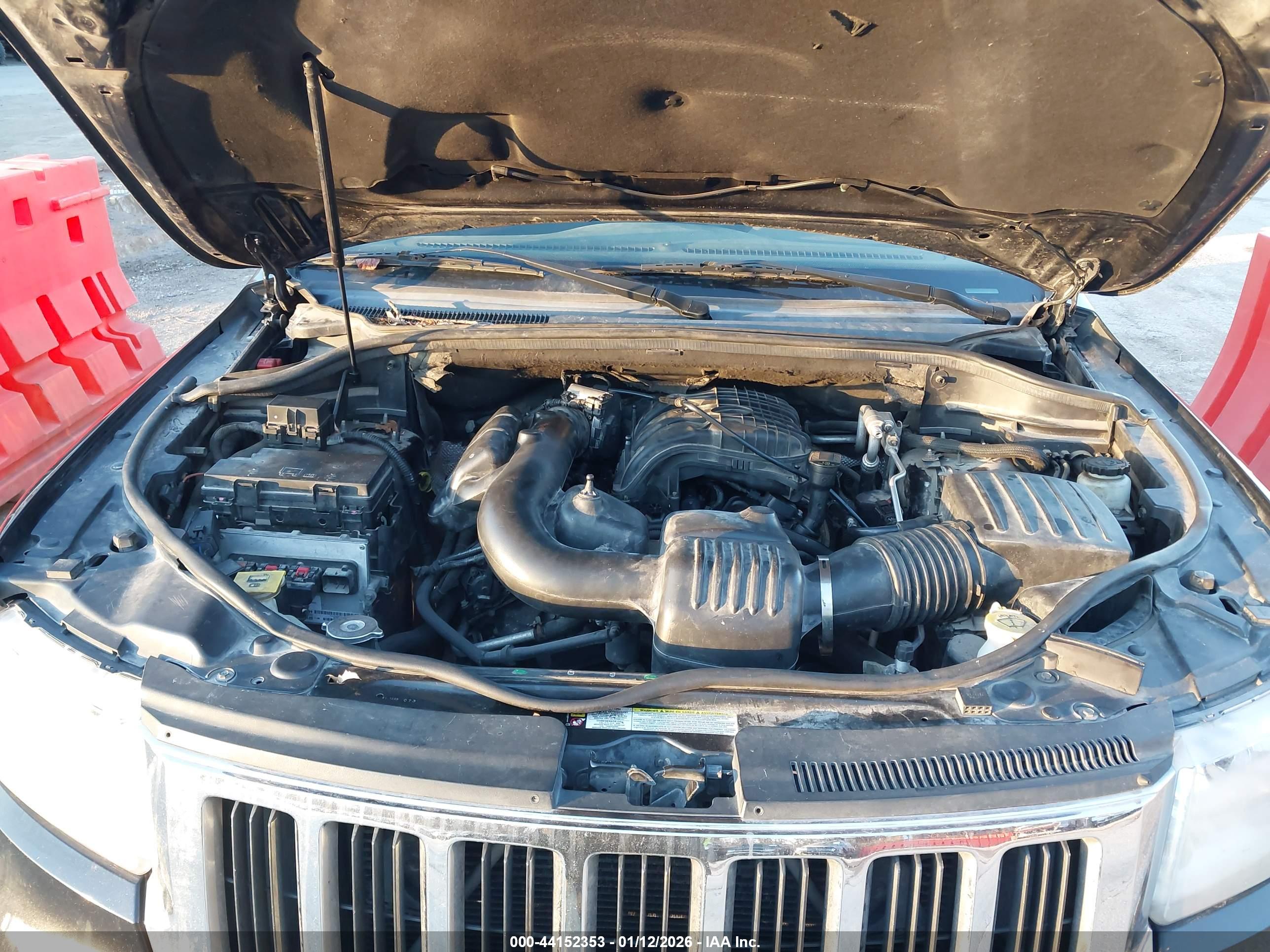 JEEP GRAND image 10