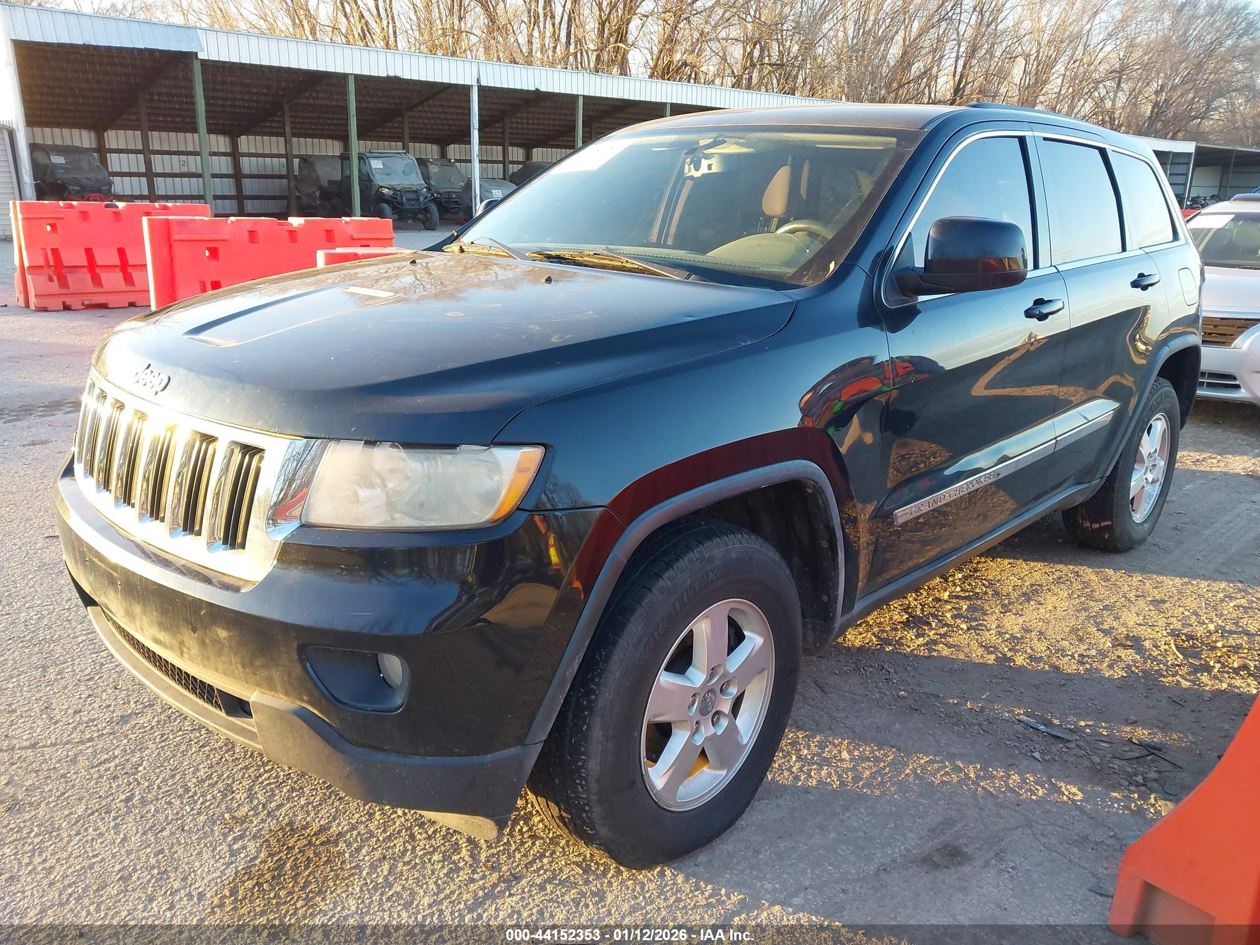 JEEP GRAND image 2