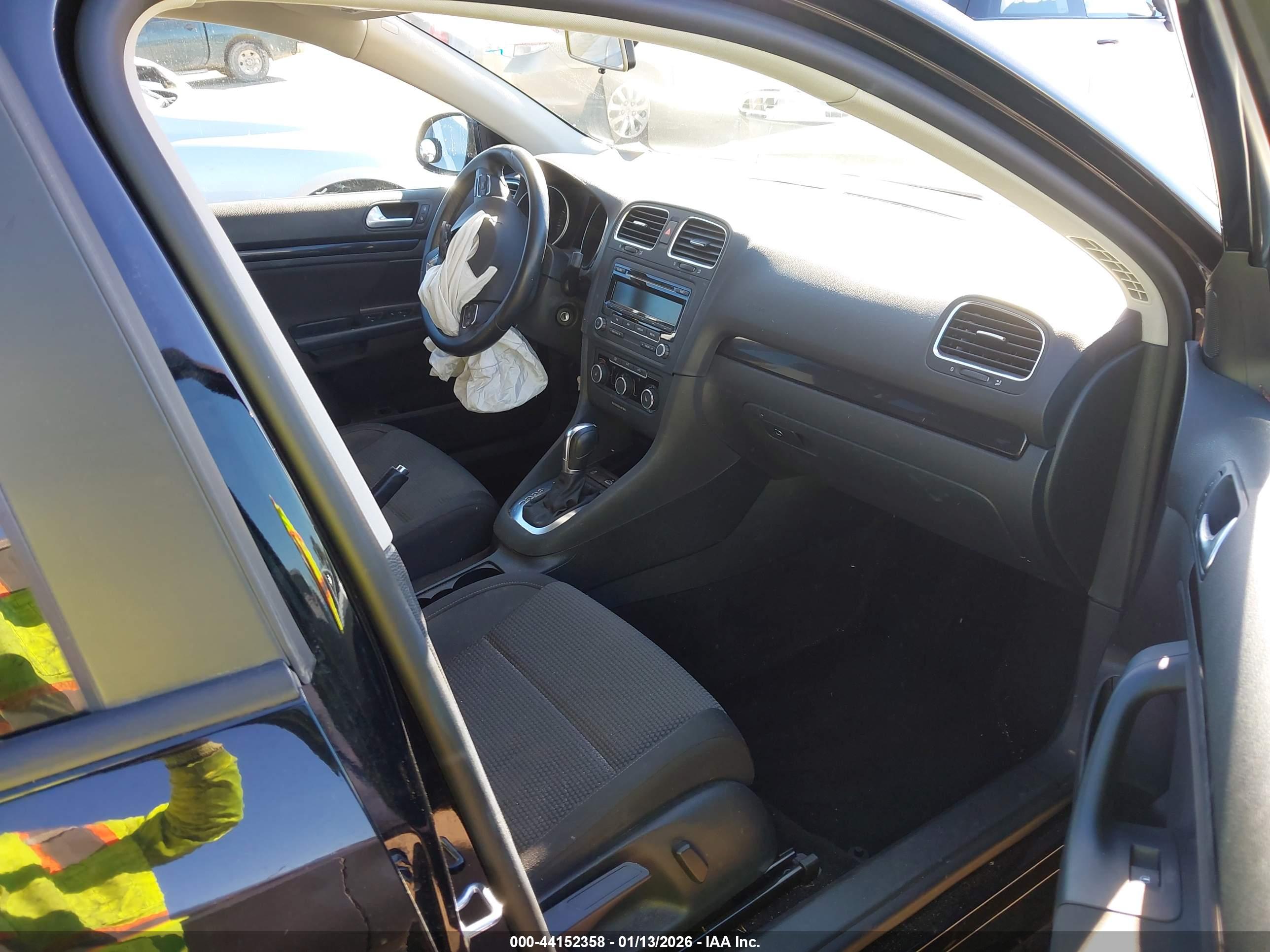VOLKSWAGEN JETTA image 5