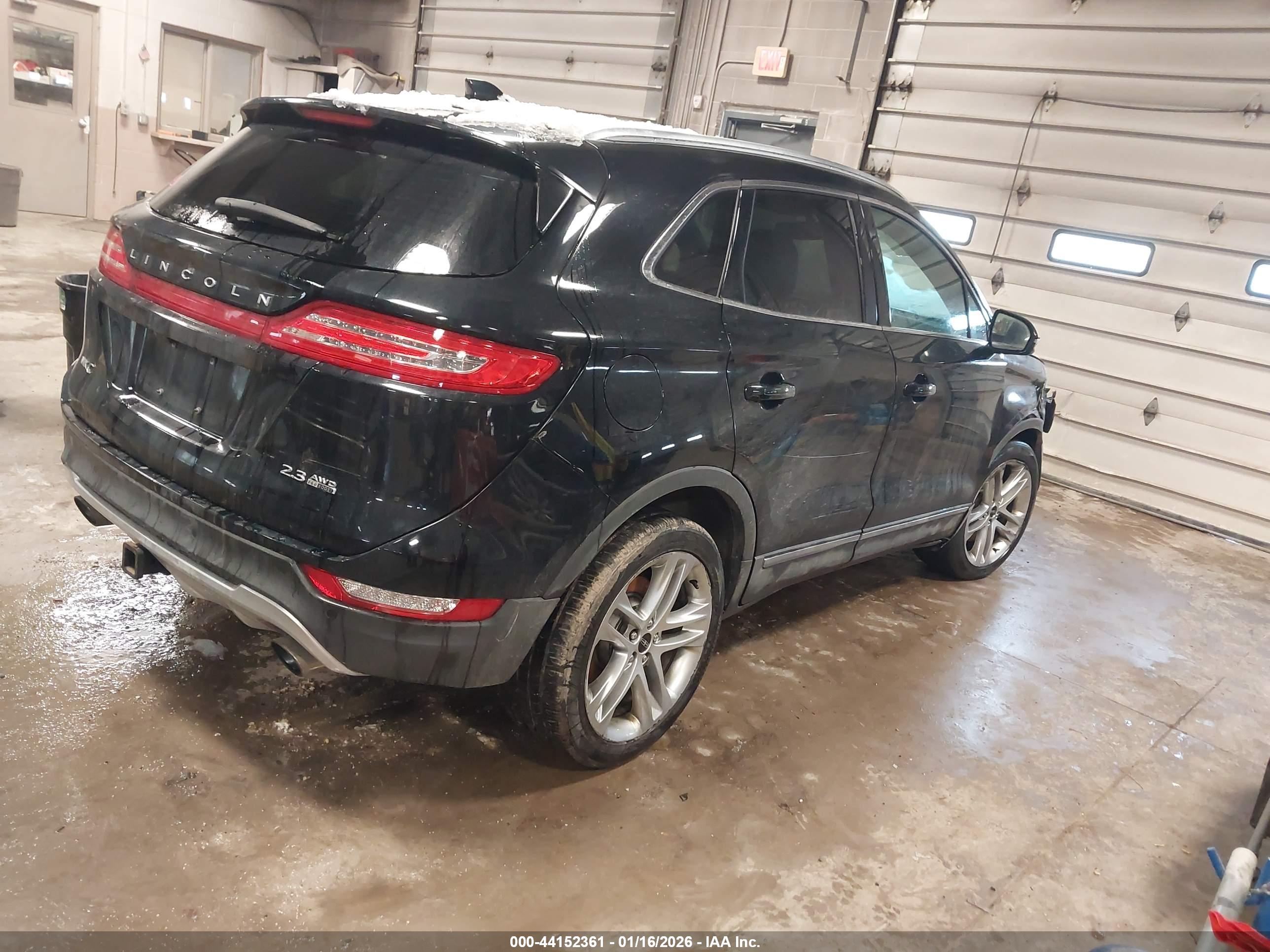 LINCOLN MKC image 4
