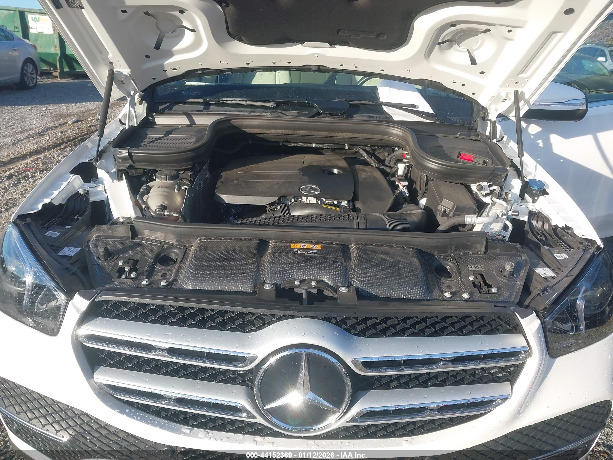 MERCEDES-BENZ GLE image 10