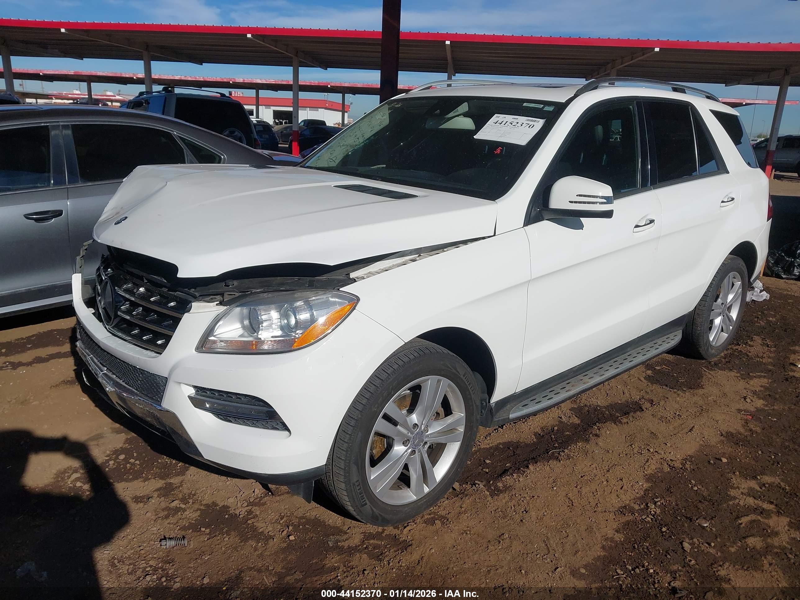MERCEDES-BENZ ML image 2