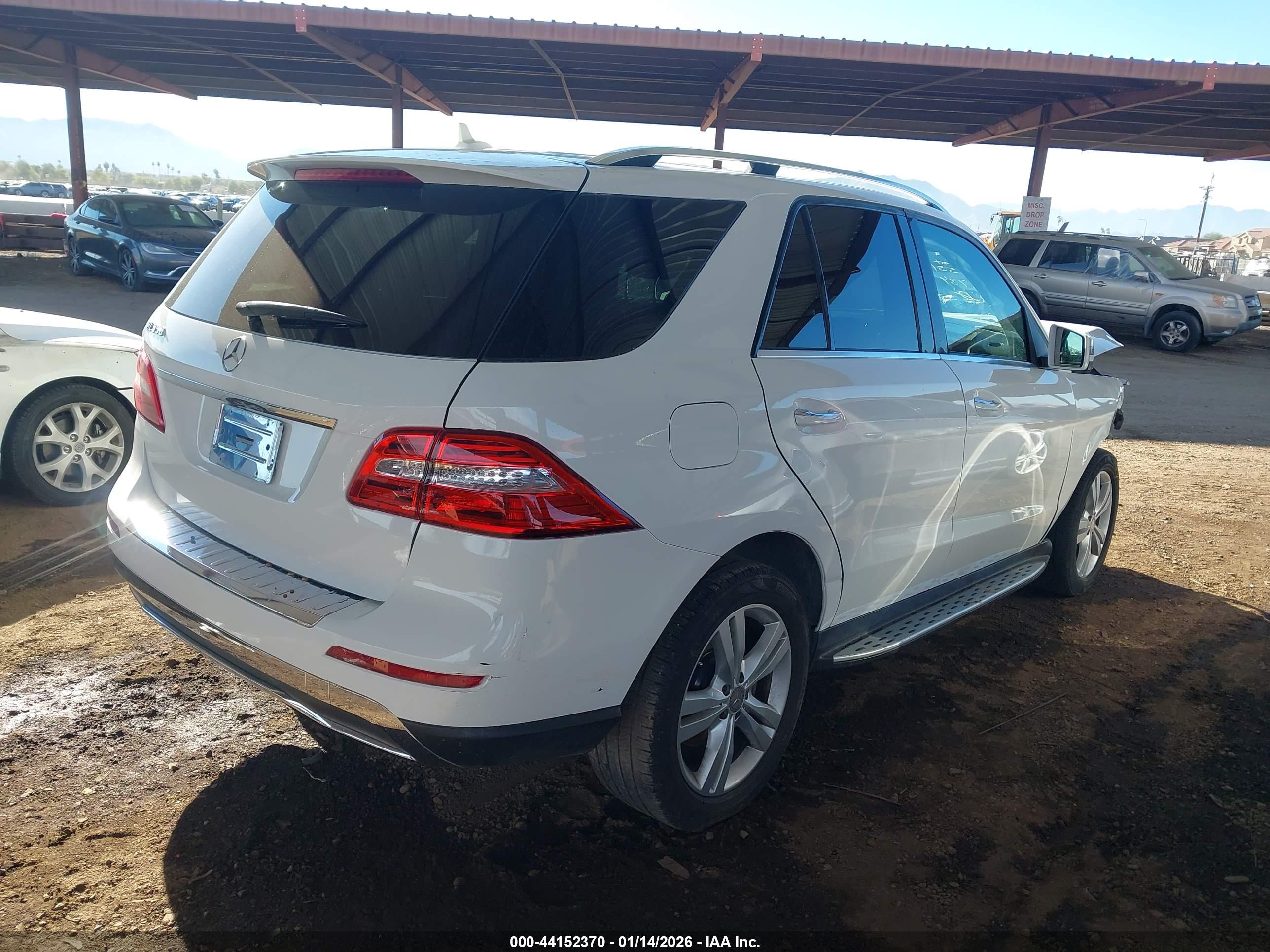 MERCEDES-BENZ ML image 4