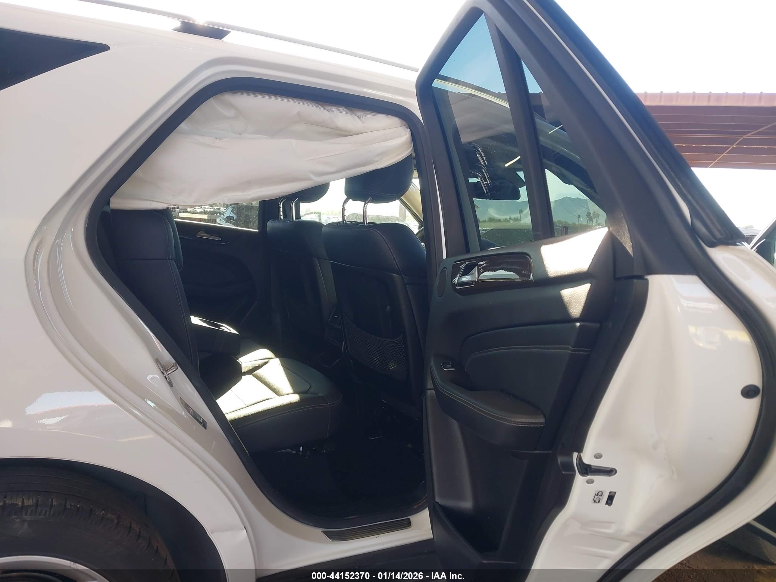 MERCEDES-BENZ ML image 8