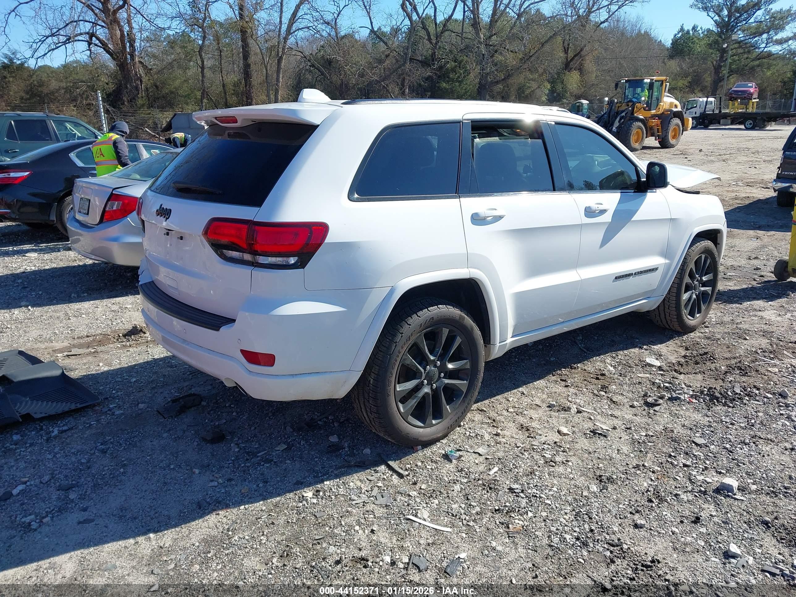 JEEP GRAND image 4