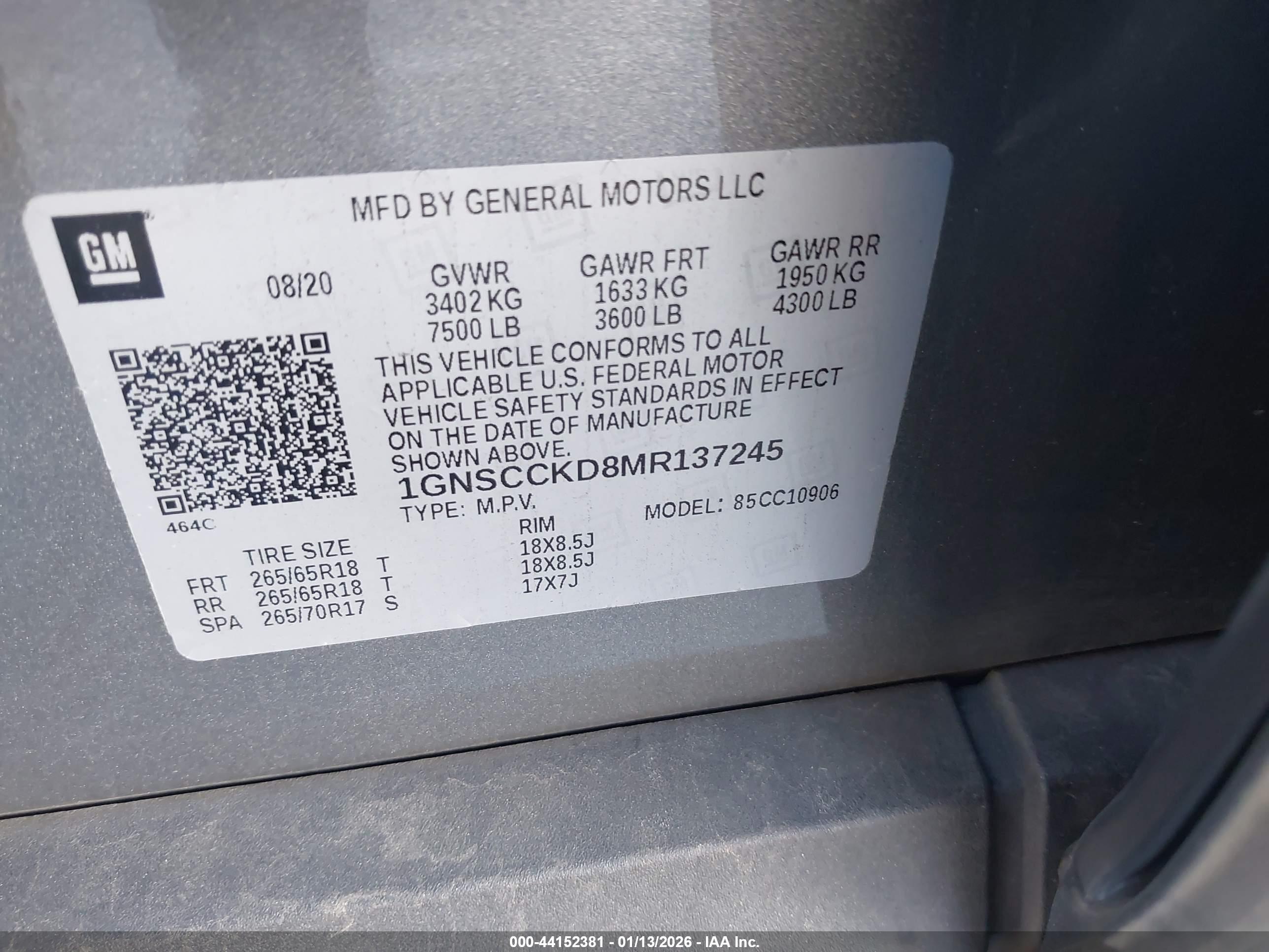 CHEVROLET SUBURBAN image 9